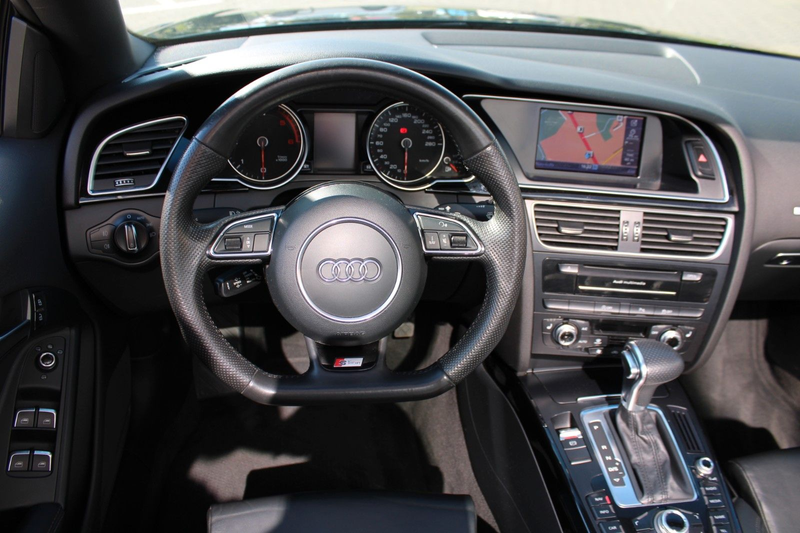 Audi A5 Cabrio 2.0 TDI 3x S-Line Exclusive 20 Zoll — photo 7
