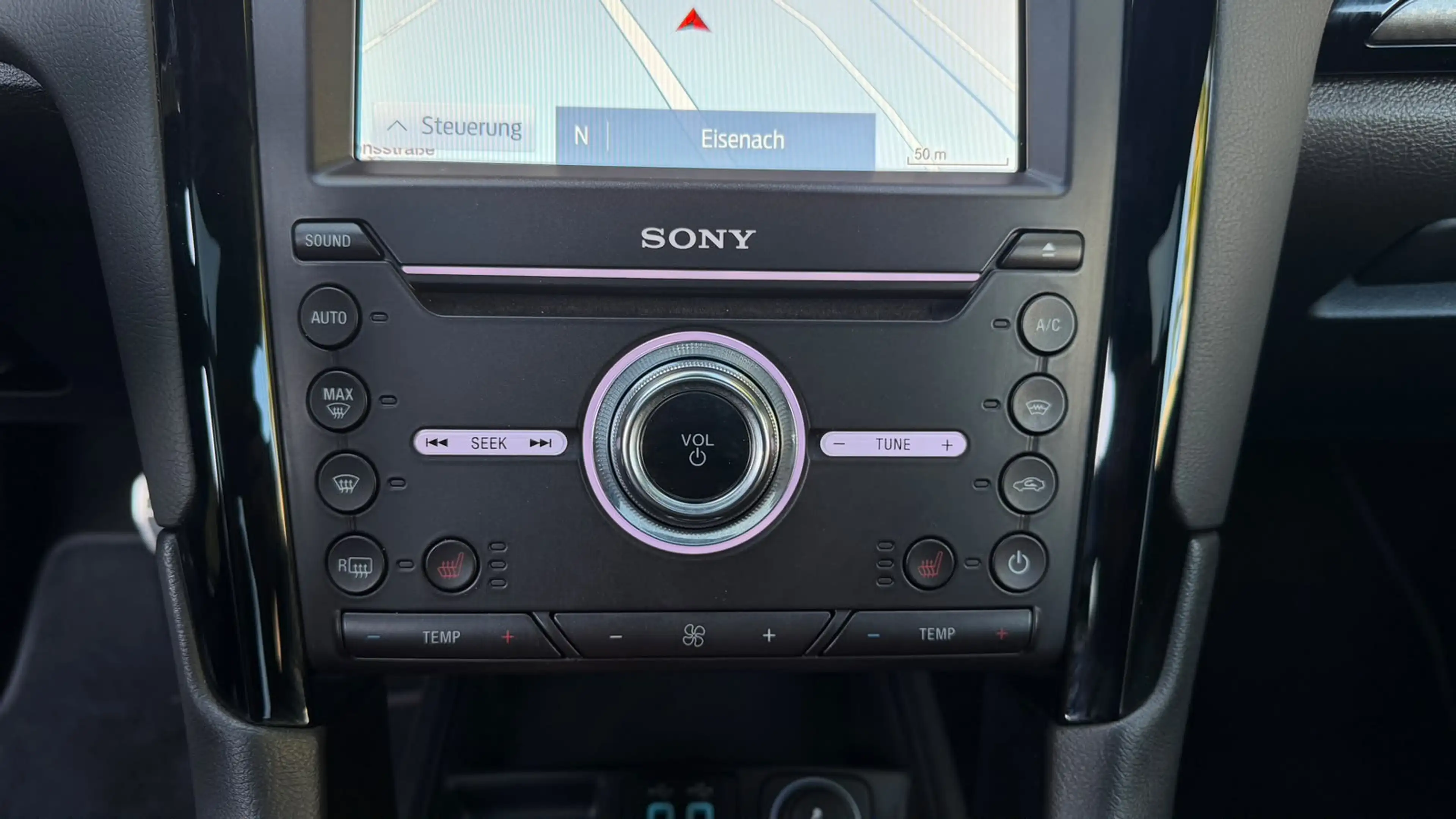 Ford Mondeo 2.0EB Aut. ST-Line LED+STHZ+KAM+AHK+PANO+ — photo 19