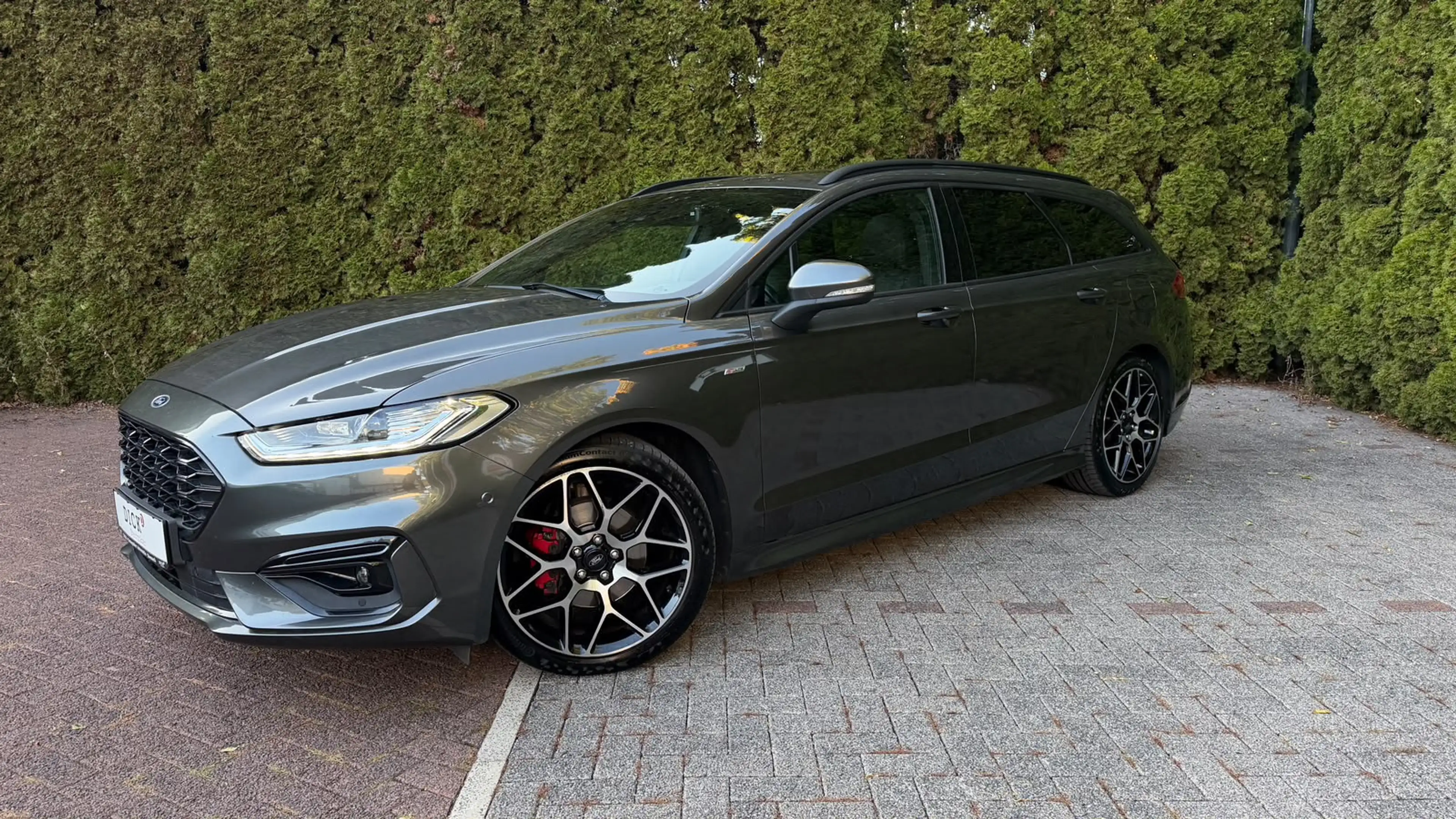 Ford Mondeo 2.0EB Aut. ST-Line LED+STHZ+KAM+AHK+PANO+ — photo 3