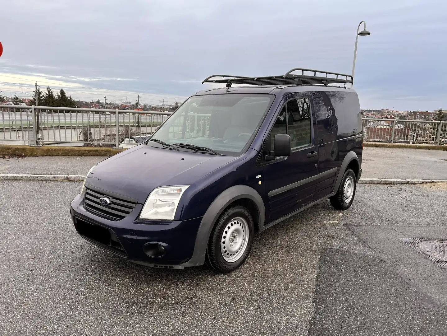 Ford Transit Connect - 1