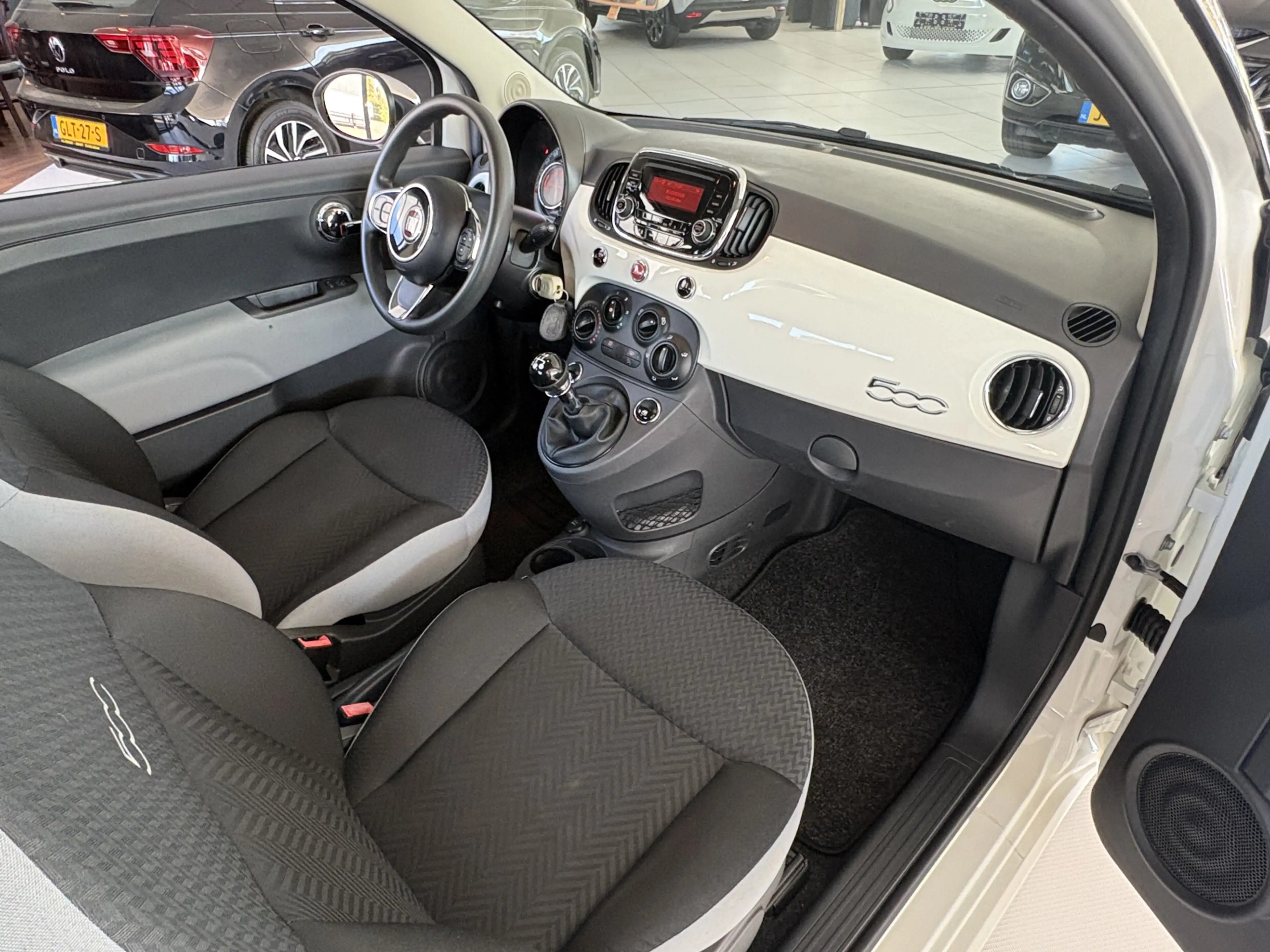 Fiat 500 1.2 Lounge Two-tone dak - Airco - Panoramadak - Le — photo 12
