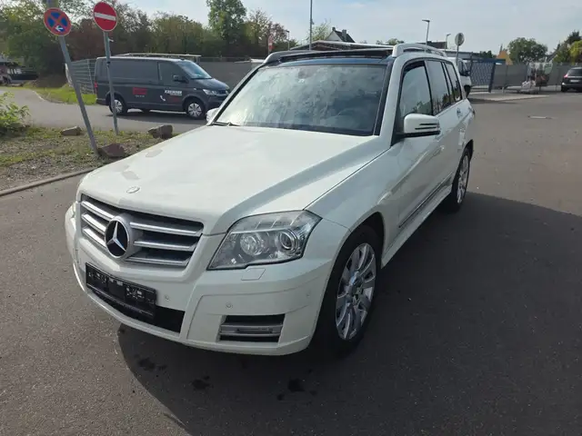 Mercedes-Benz GLK 300 4Matic,HU+AU Neu