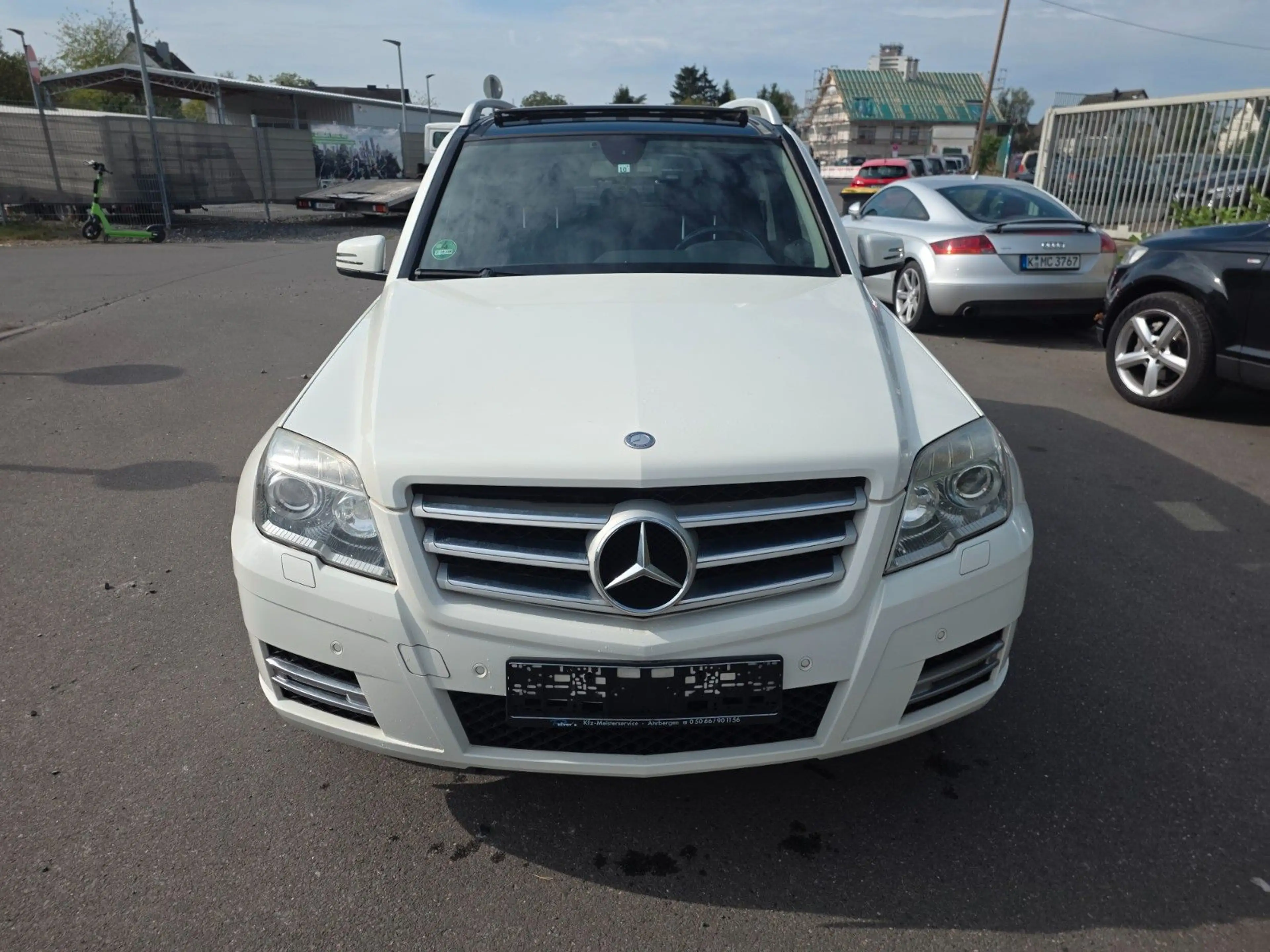 Mercedes-Benz GLK 300 4Matic,HU+AU Neu — photo 2