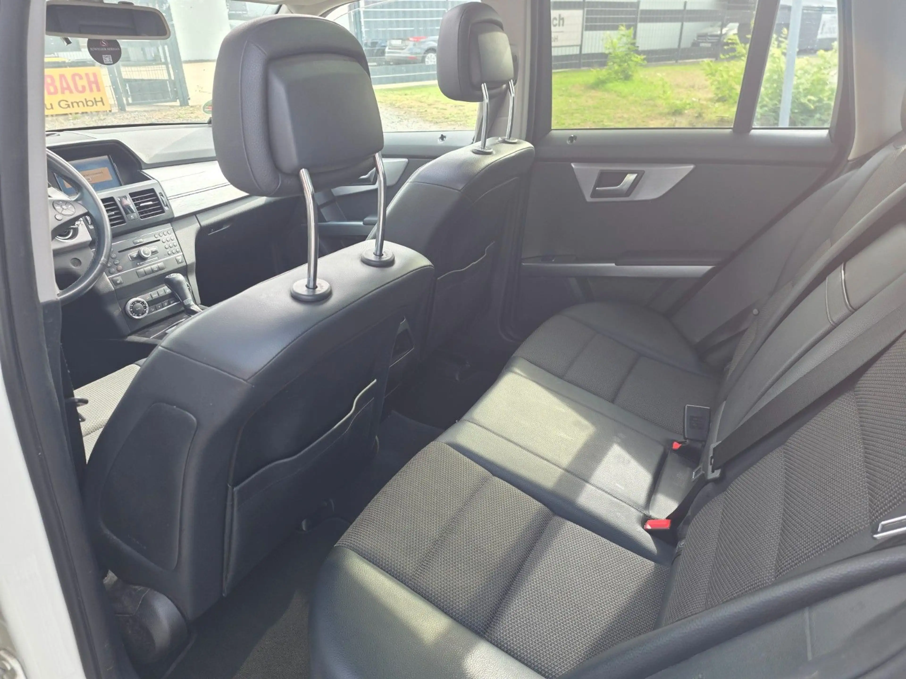 Mercedes-Benz GLK 300 4Matic,HU+AU Neu — photo 10