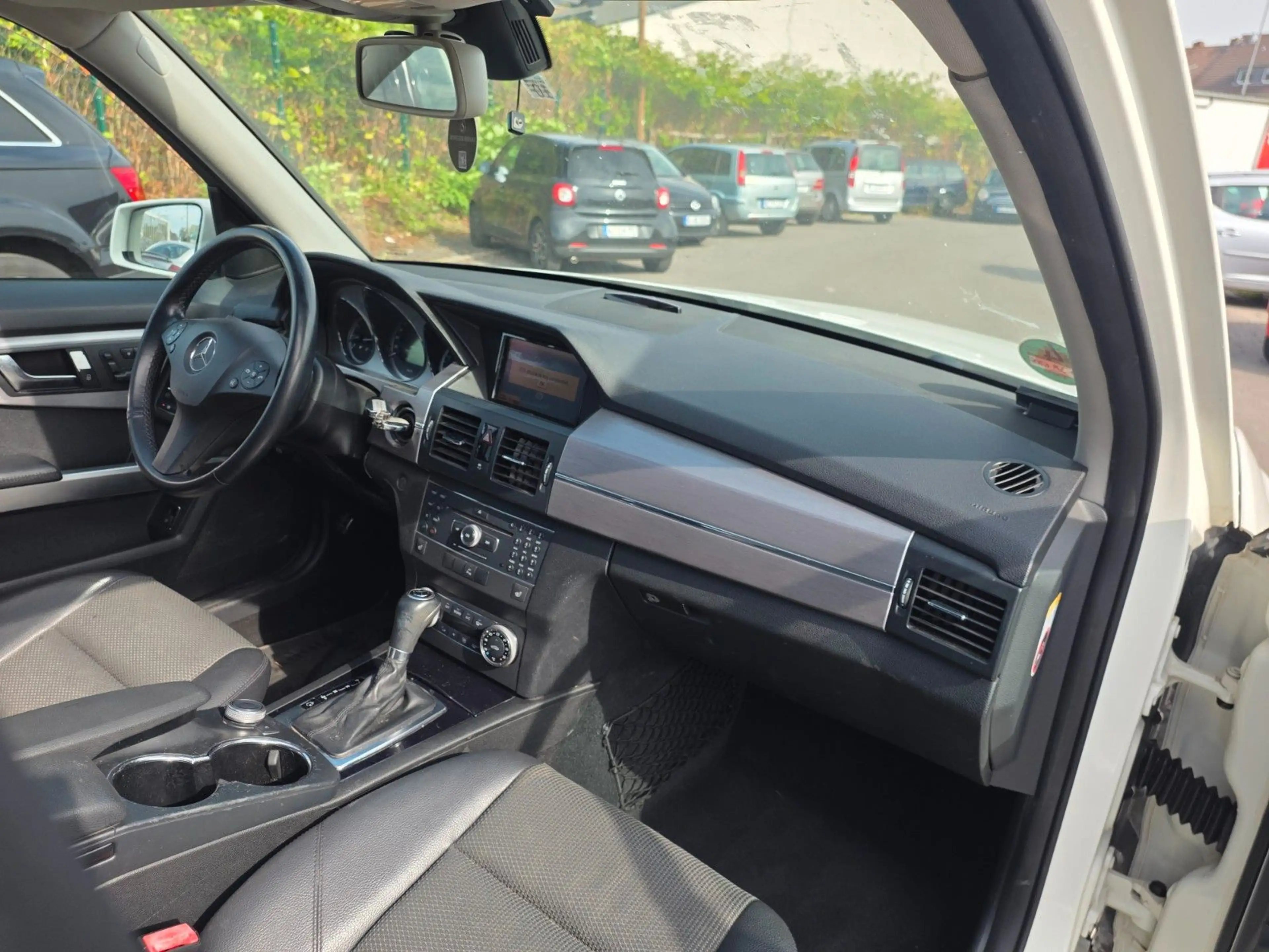 Mercedes-Benz GLK 300 4Matic,HU+AU Neu — photo 9