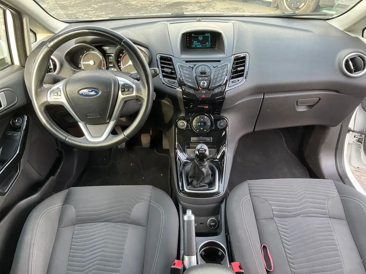Ford Fiesta Fiesta+1.0+EcoBoost+Titanium Weiß - 1