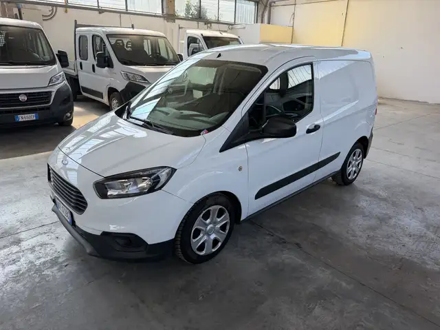 Ford Transit Courier KM CERTIFICATI