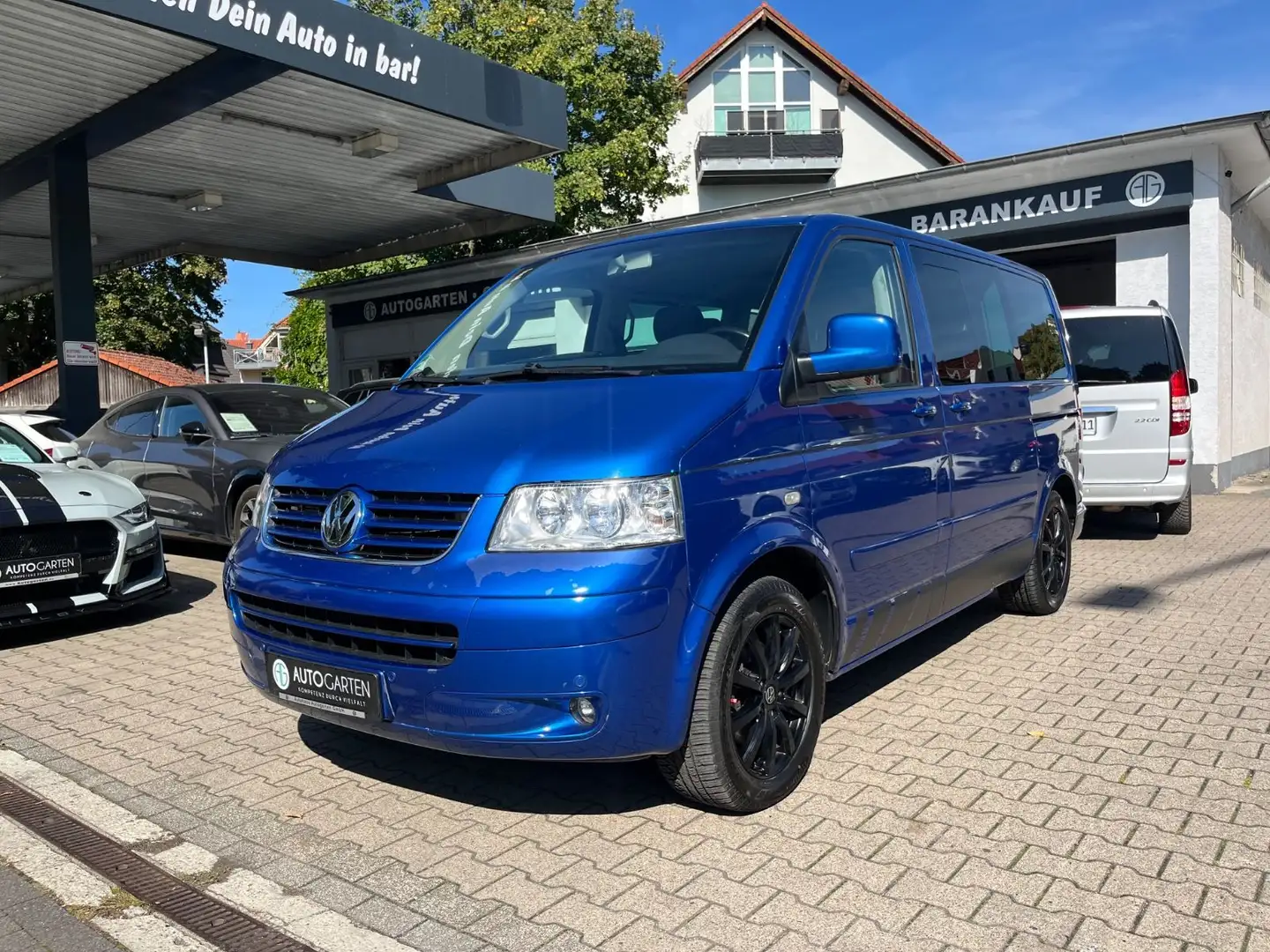Volkswagen T5 Multivan Blau - 1