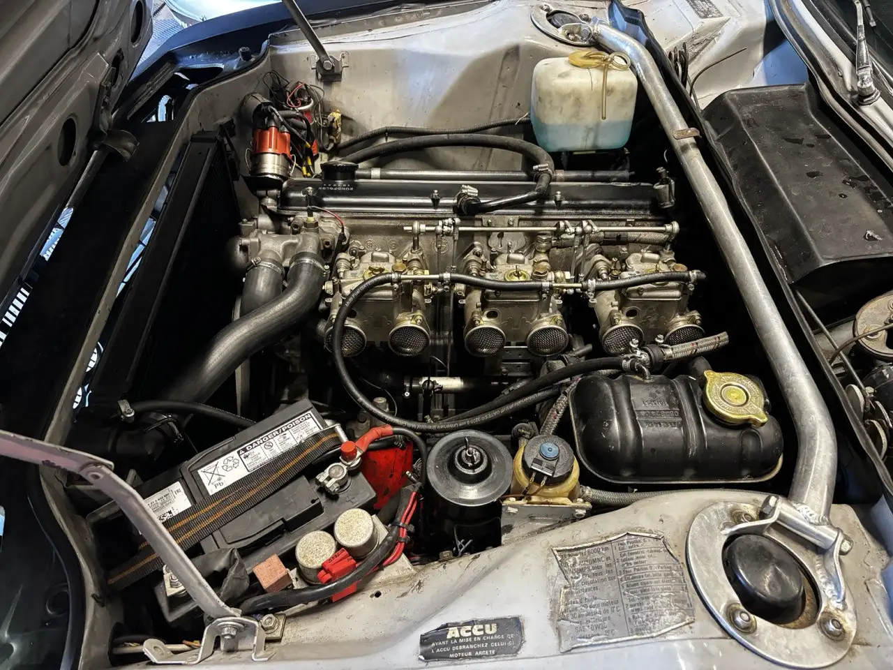 BMW Coupé E9 2800CS Bvm 1969, très bel état, préparé pour Rallye historique et régularité, foto 8