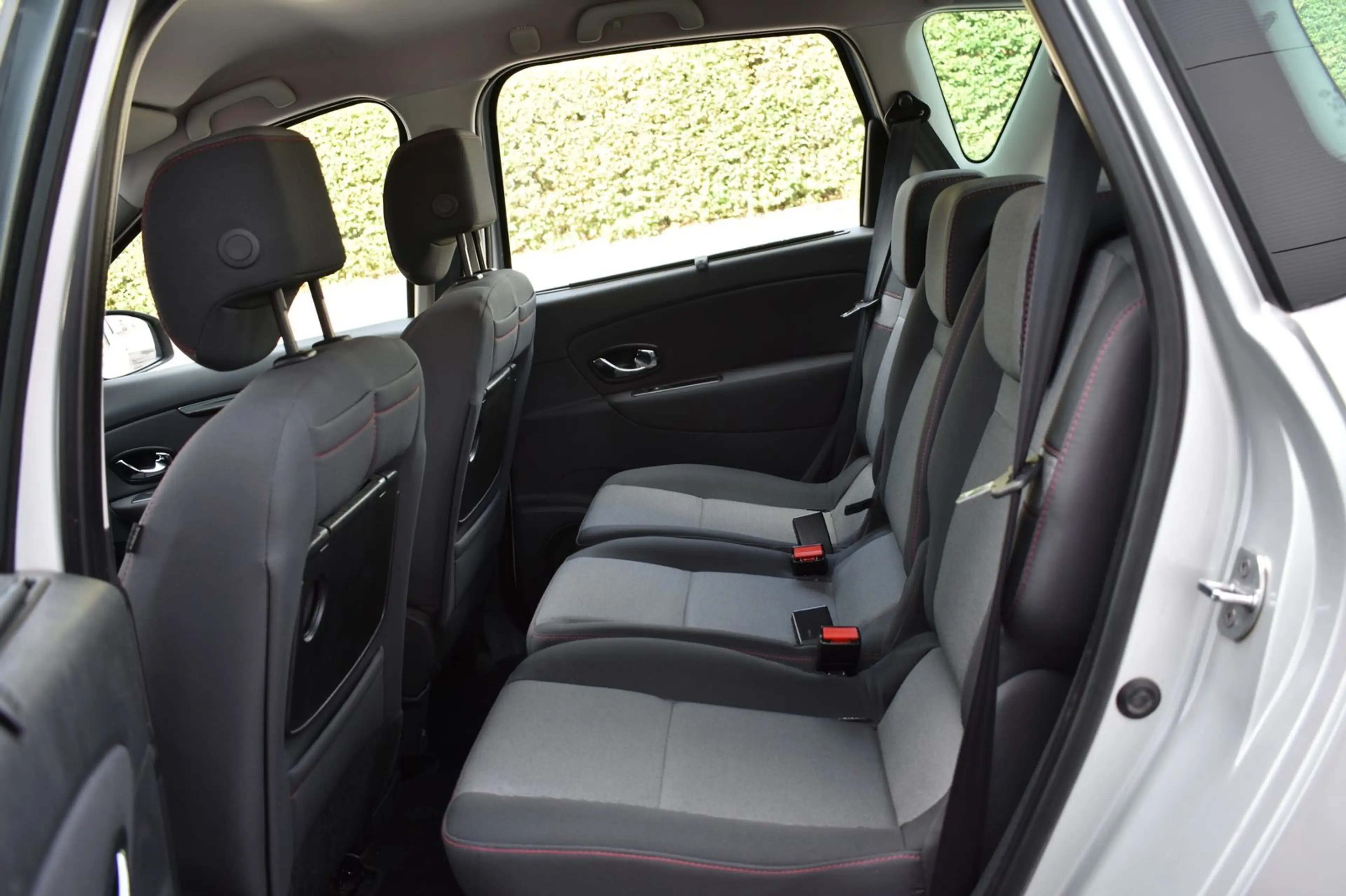 Renault Scenic 1.5dCi*Paris*AHK*Navi*Klima*Tempomat*PDC — photo 12