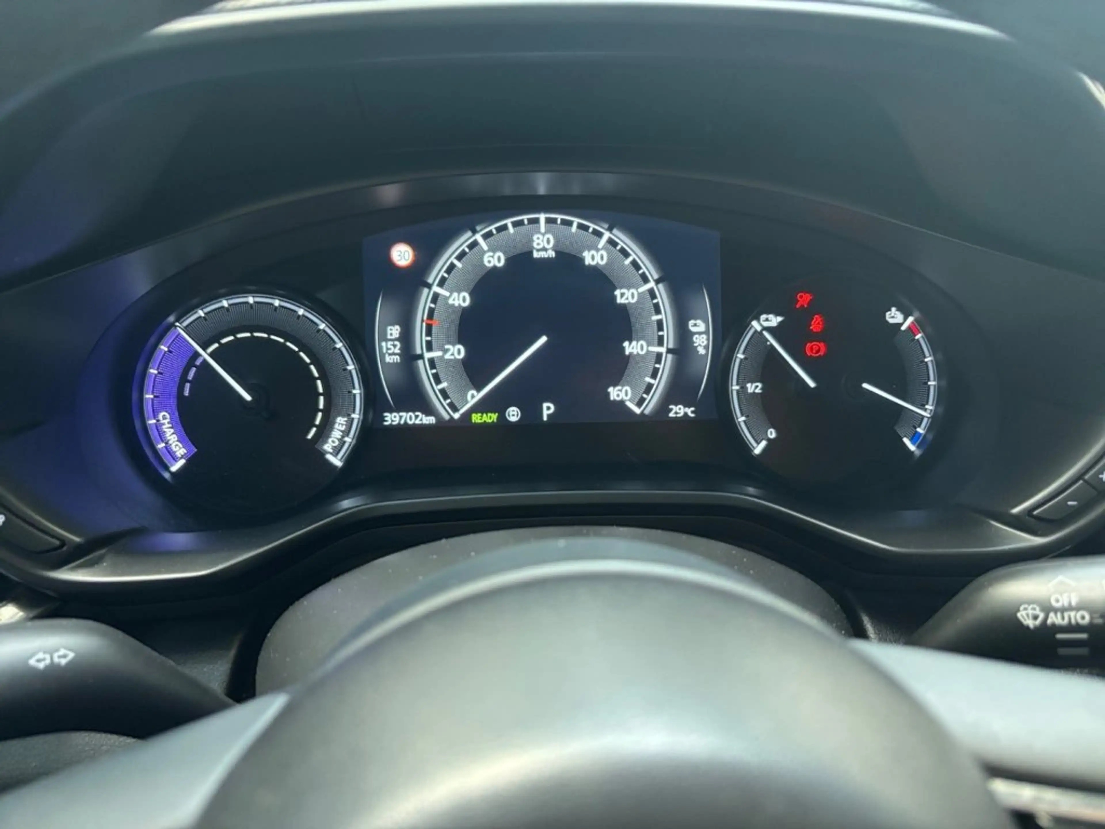 Mazda MX-30 35,5kWh GTE+ — photo 10