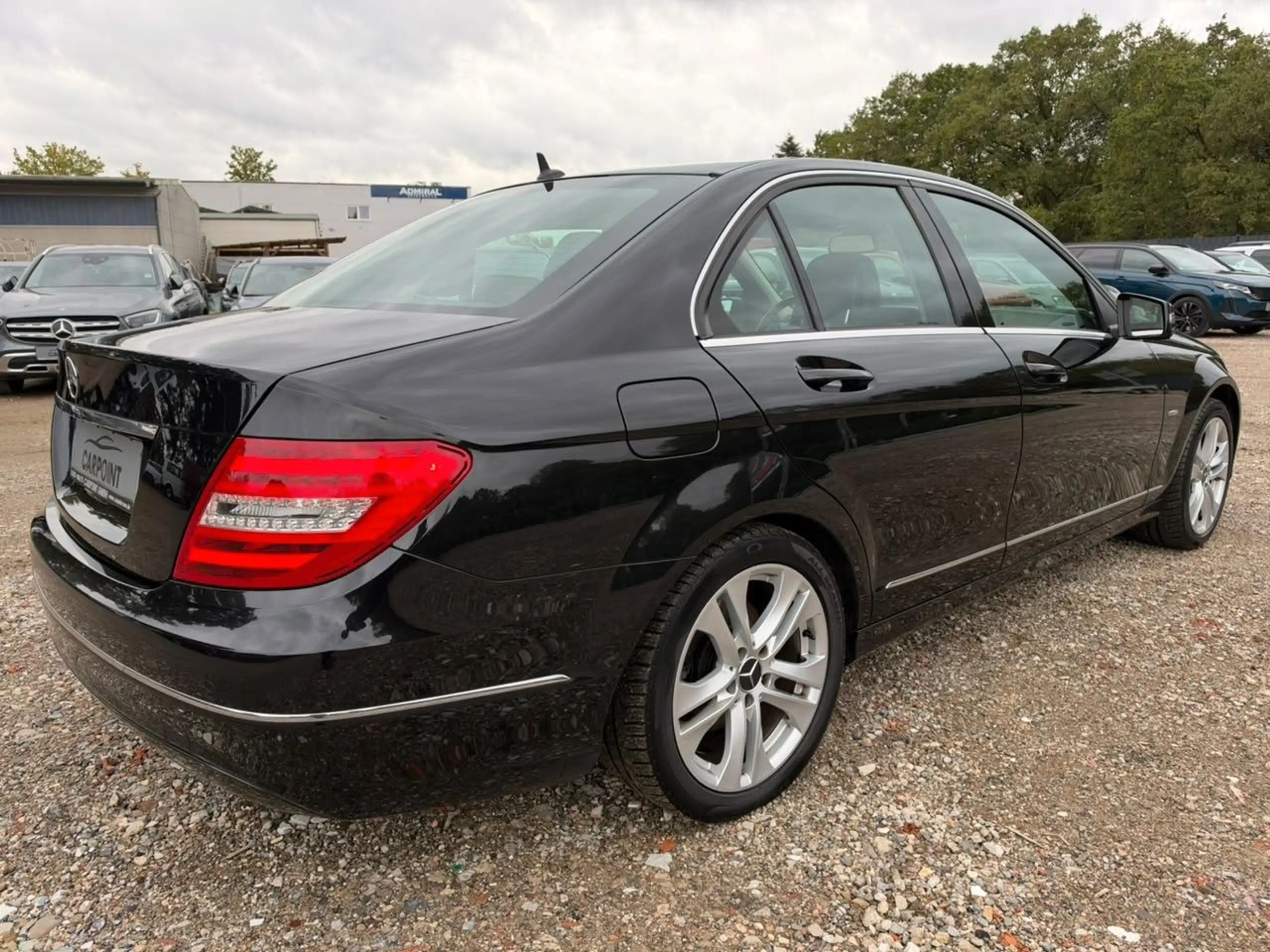 Mercedes-Benz C 220 Limousine CDI BlueEfficiency Avantgarde — photo 6