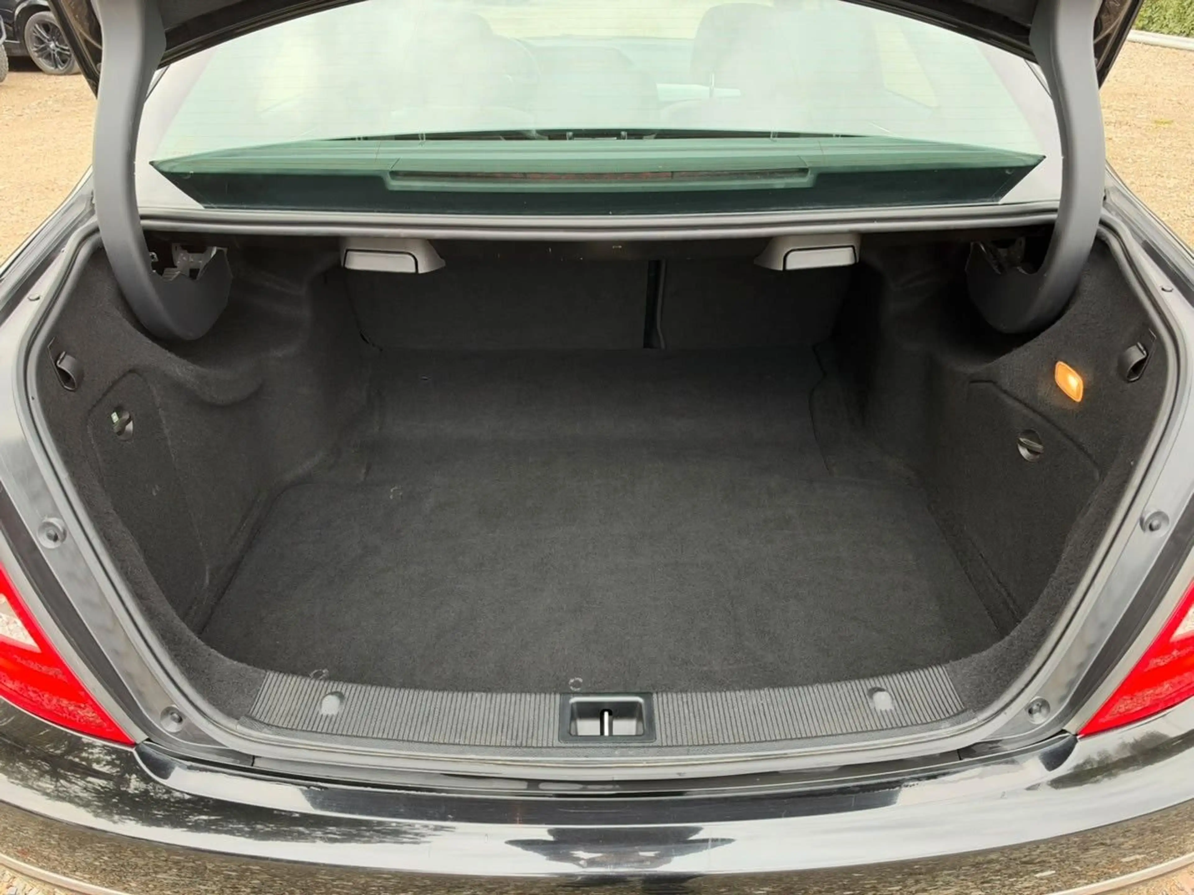 Mercedes-Benz C 220 Limousine CDI BlueEfficiency Avantgarde — photo 5