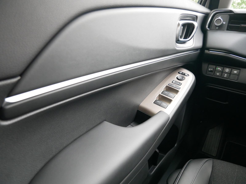 Honda HR-V Hybrid 1.5 Advance Ilmenite Titanium-Paket — photo 15