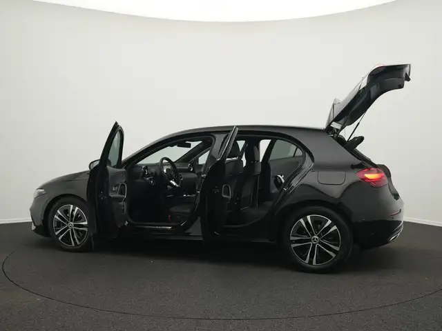 Mercedes-Benz A-Class view 16