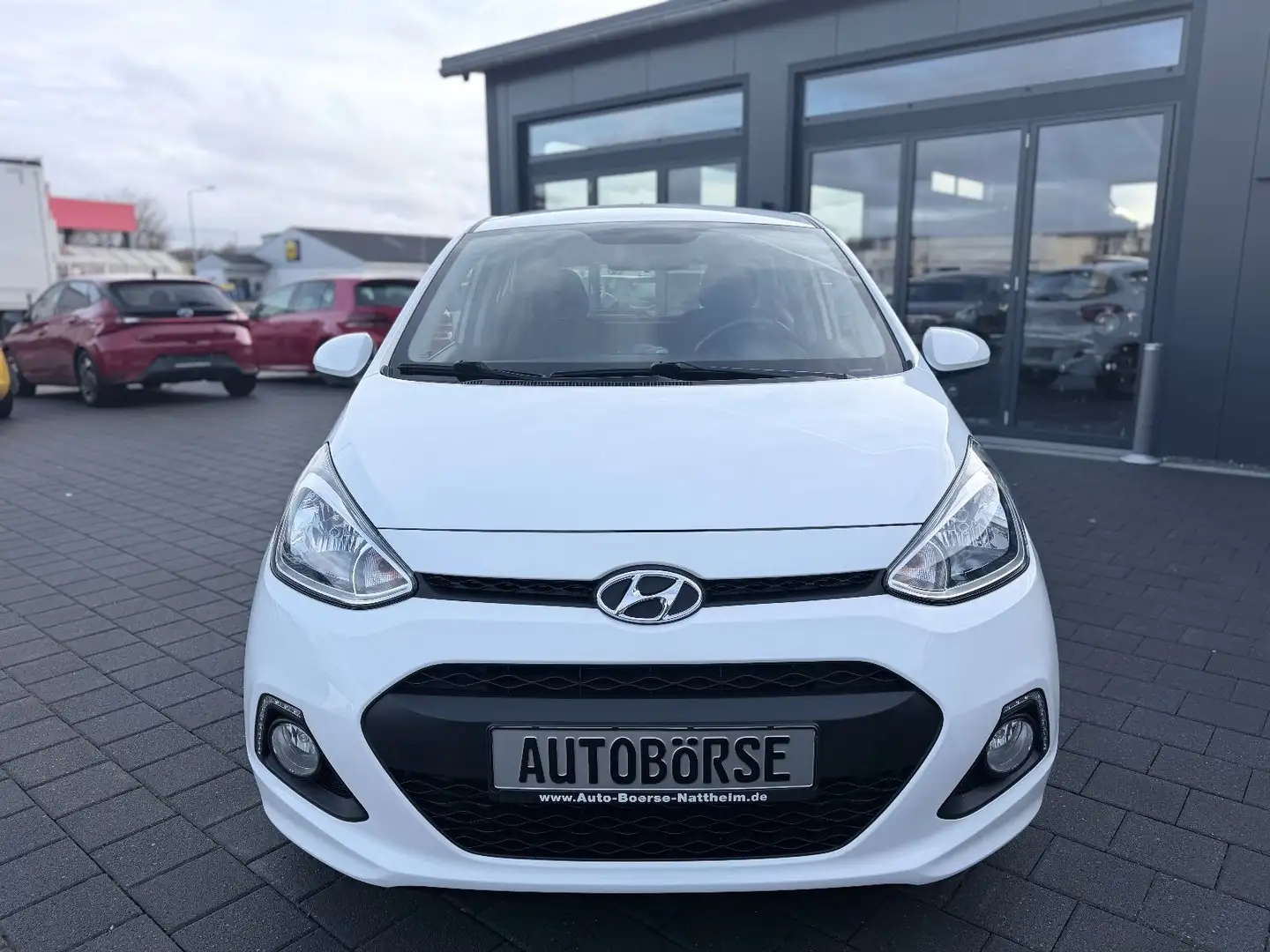 Hyundai i10 YES! Weiß - 2