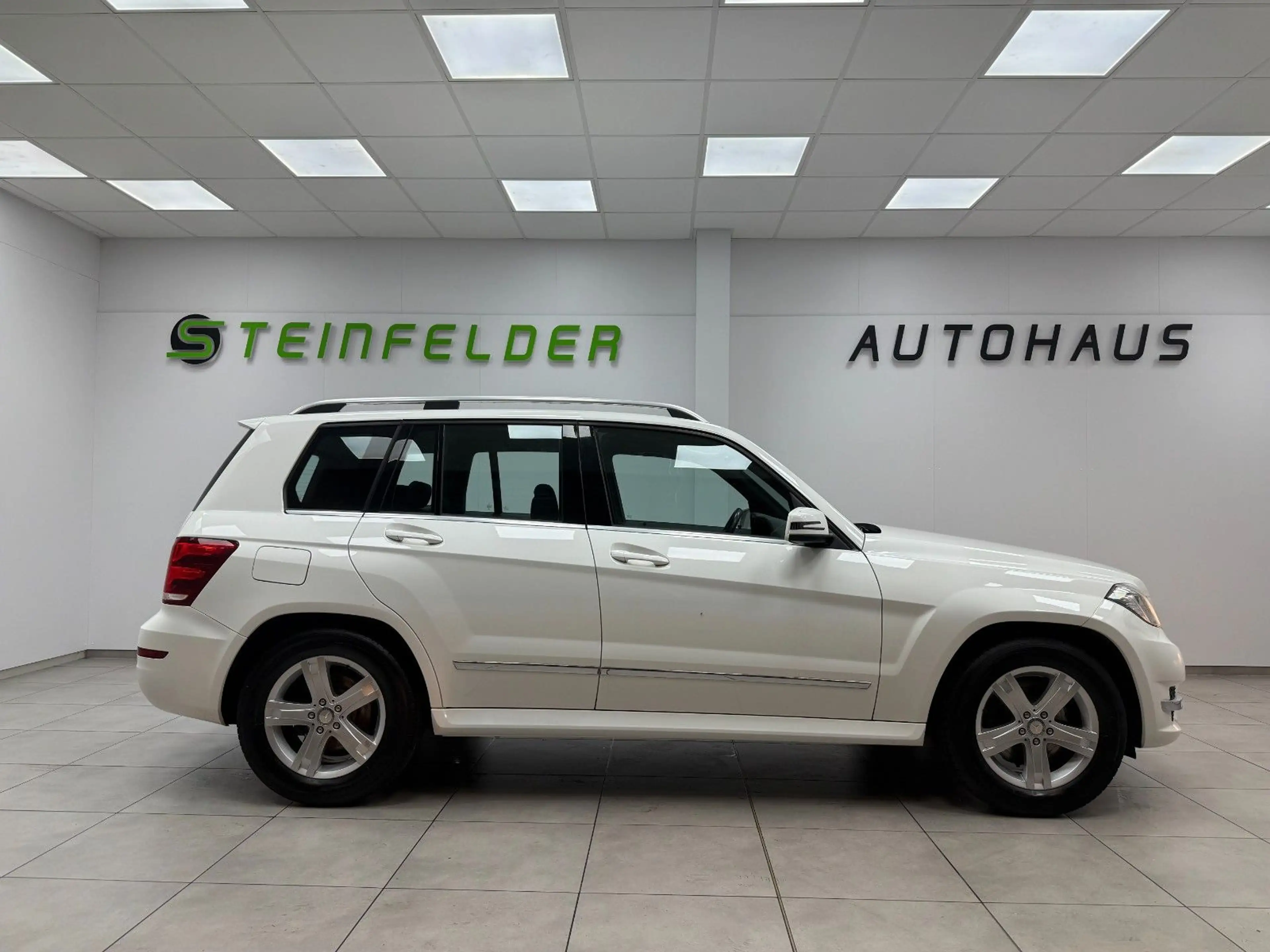 Mercedes-Benz GLK 200 CDI / NAVI / AHK — photo 8