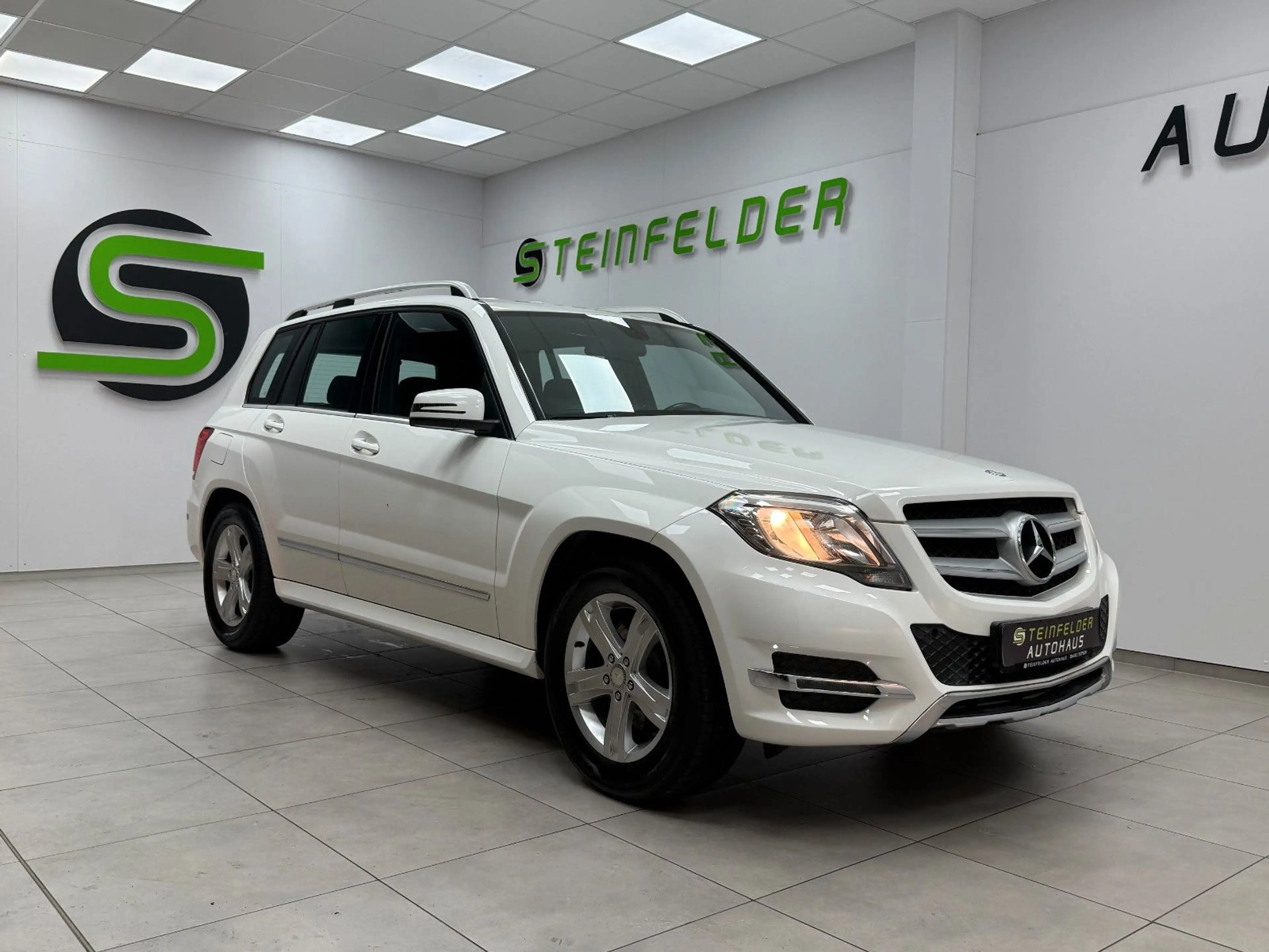 Mercedes-Benz GLK 200 CDI / NAVI / AHK