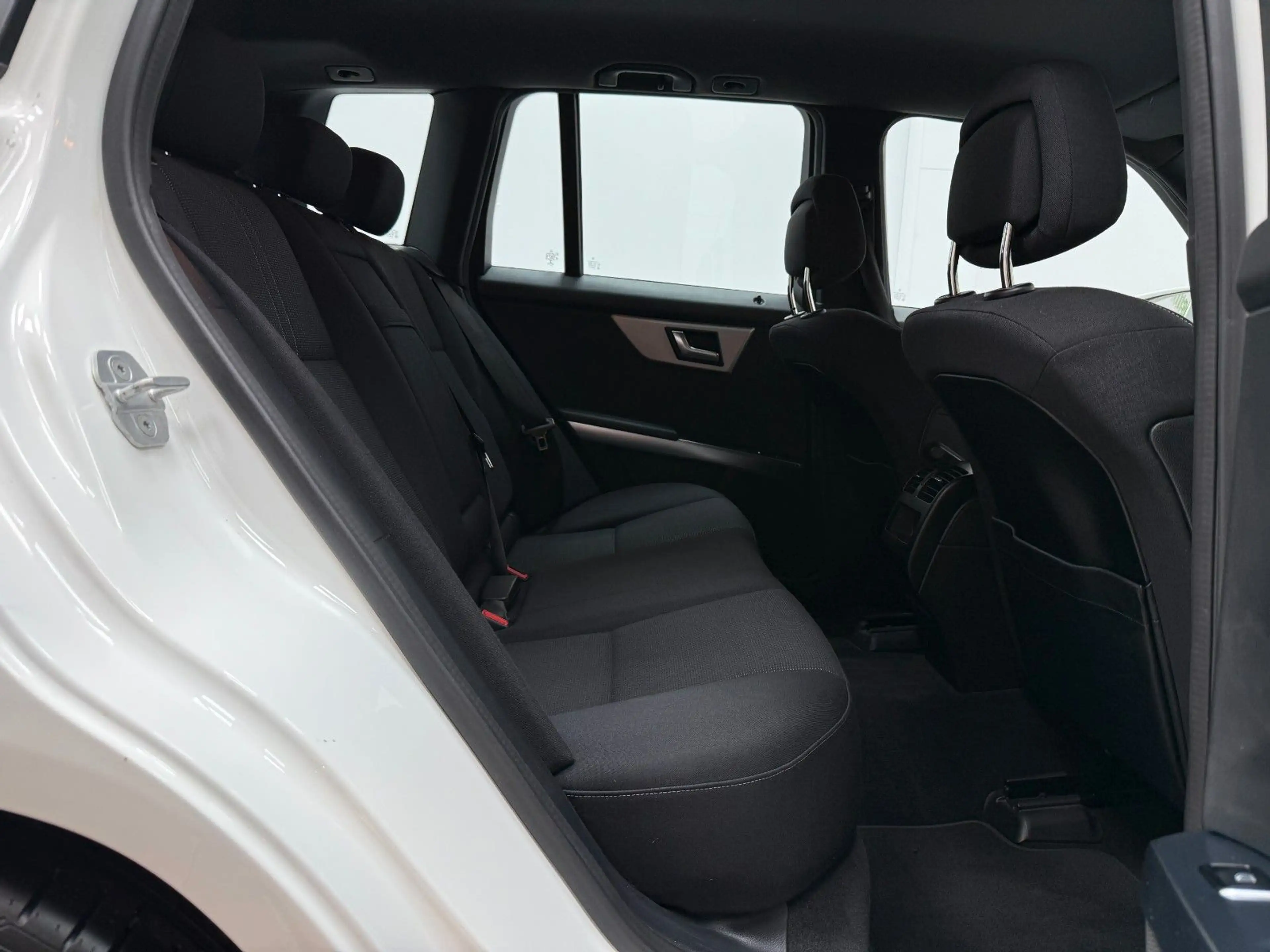 Mercedes-Benz GLK 200 CDI / NAVI / AHK — photo 14