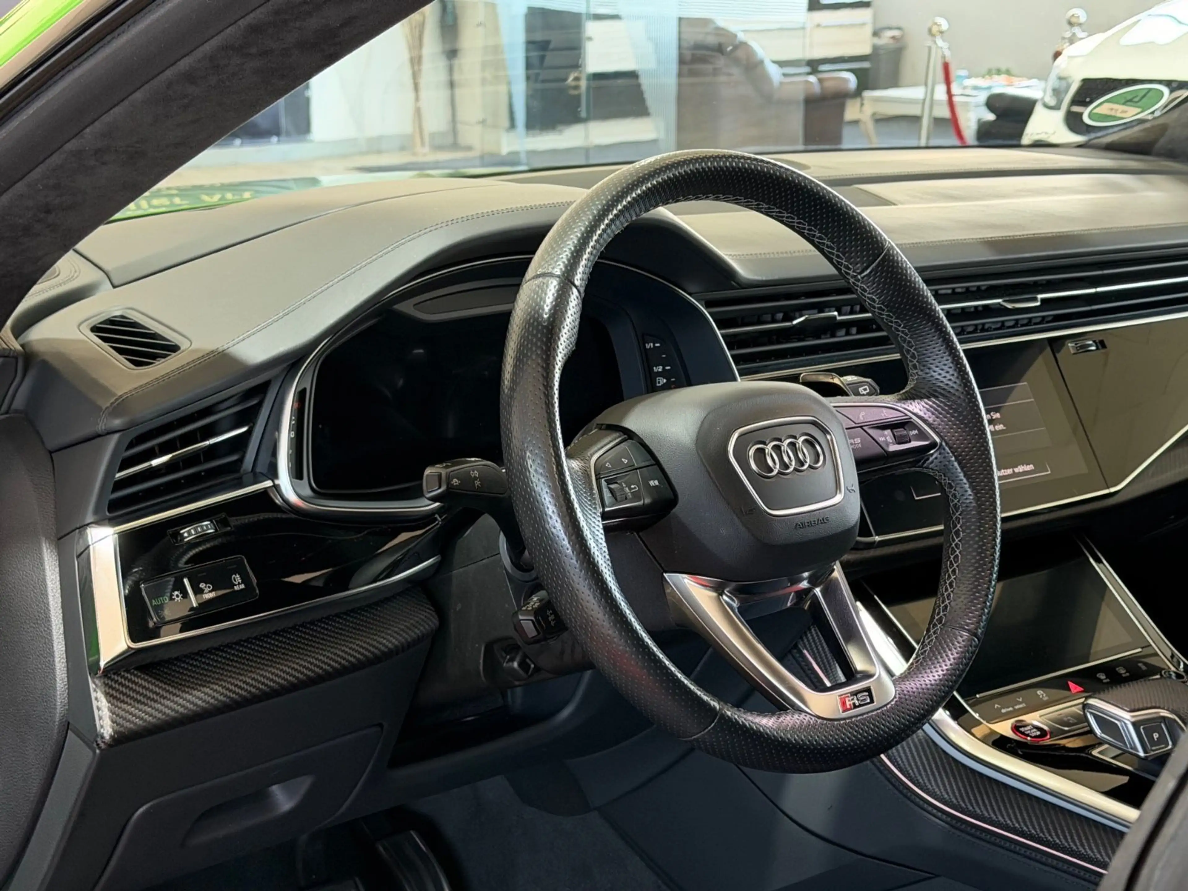 Audi RS Q8 RS Q8 TFSI quattro*CARBON*KERAMIK*SPORTABGAS* — photo 15