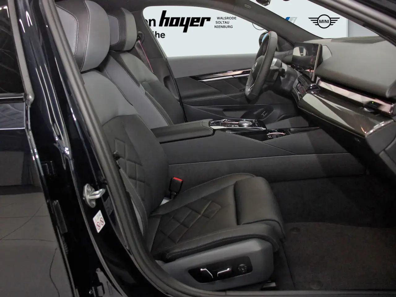 BMW i5 M60 xDrive M Sportpaket Pro Head-Up HK HiFi 6