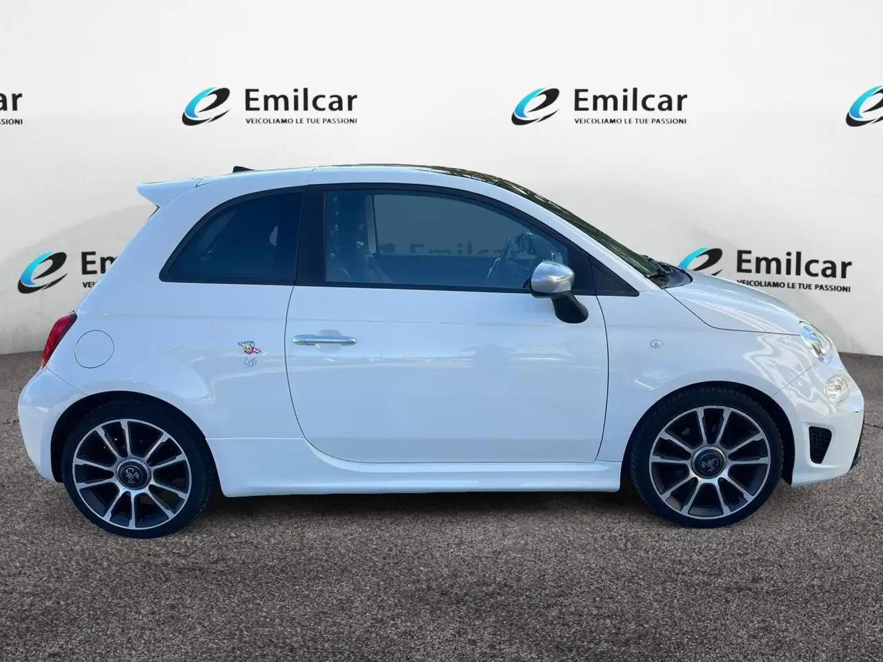 Abarth 595 2021