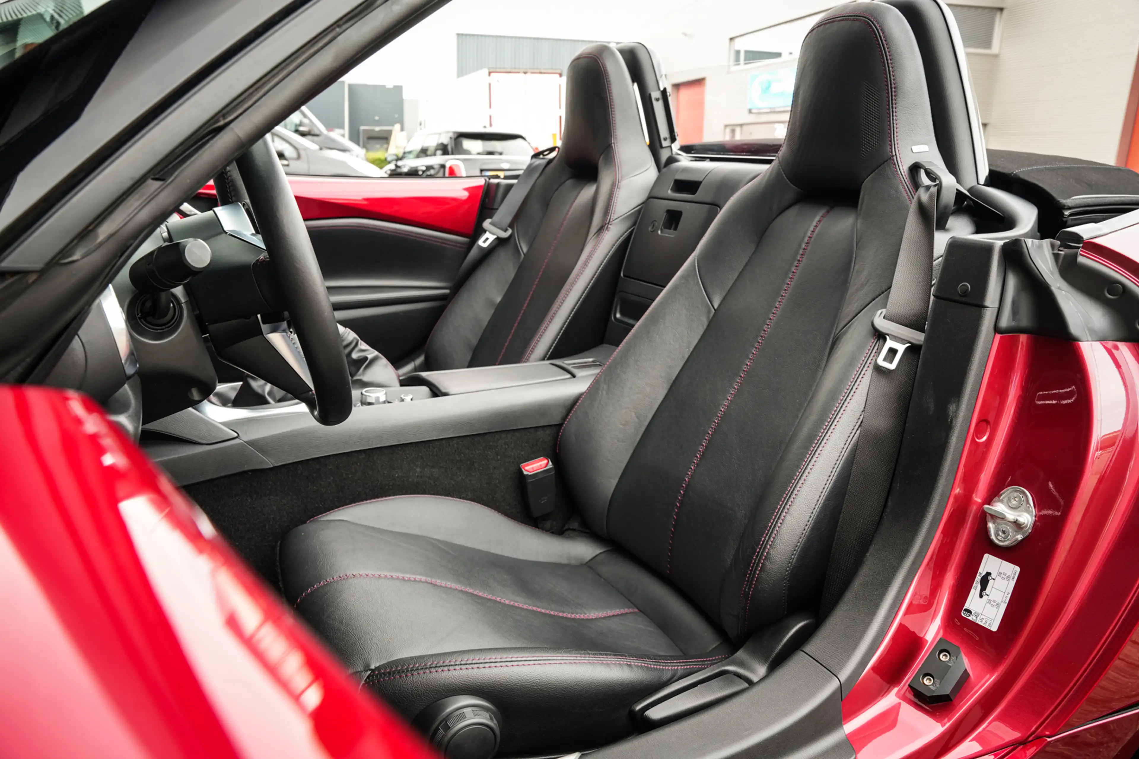 Mazda MX-5 2.0 SkyActiv-G 160 GT-M | BOSE | CRUISE | NAVI | L — photo 11
