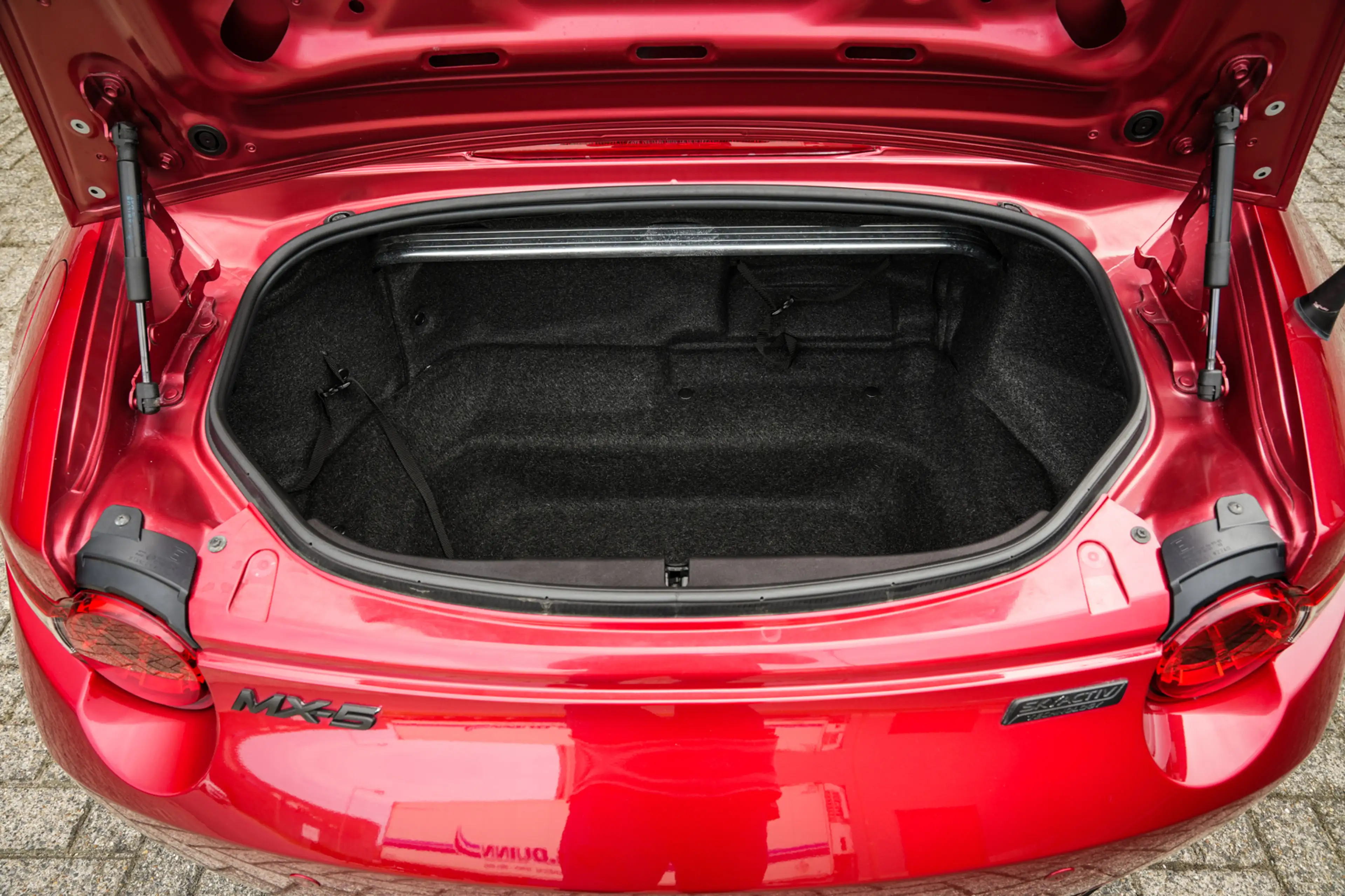 Mazda MX-5 2.0 SkyActiv-G 160 GT-M | BOSE | CRUISE | NAVI | L — photo 37