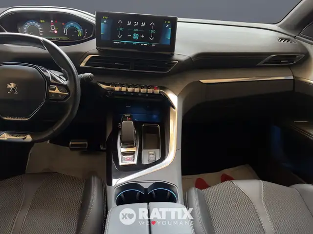 Peugeot 3008 view 10