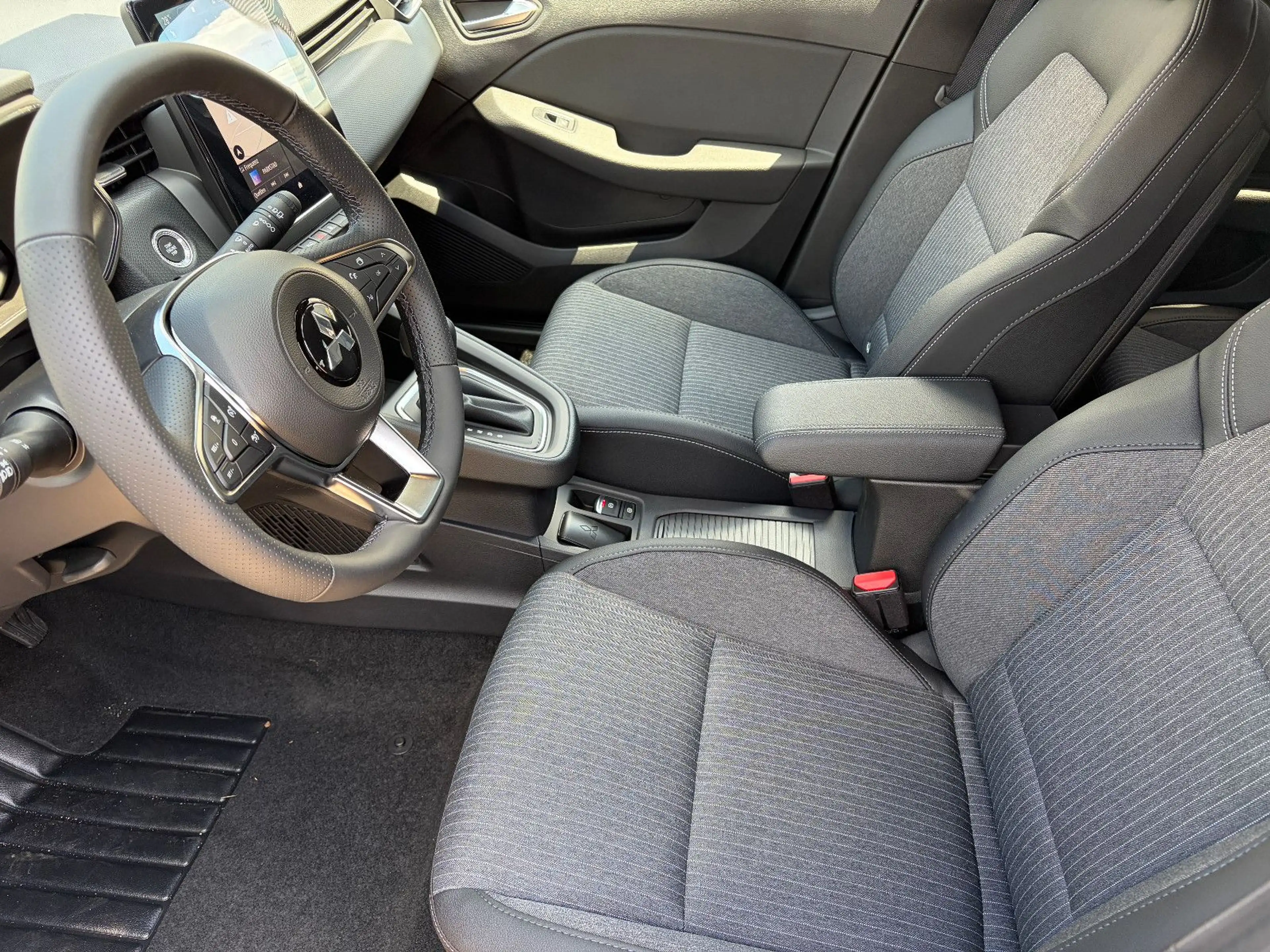 Mitsubishi Colt 1.6 Hybrid Edition, Neupreis 30.000,-€ — photo 8