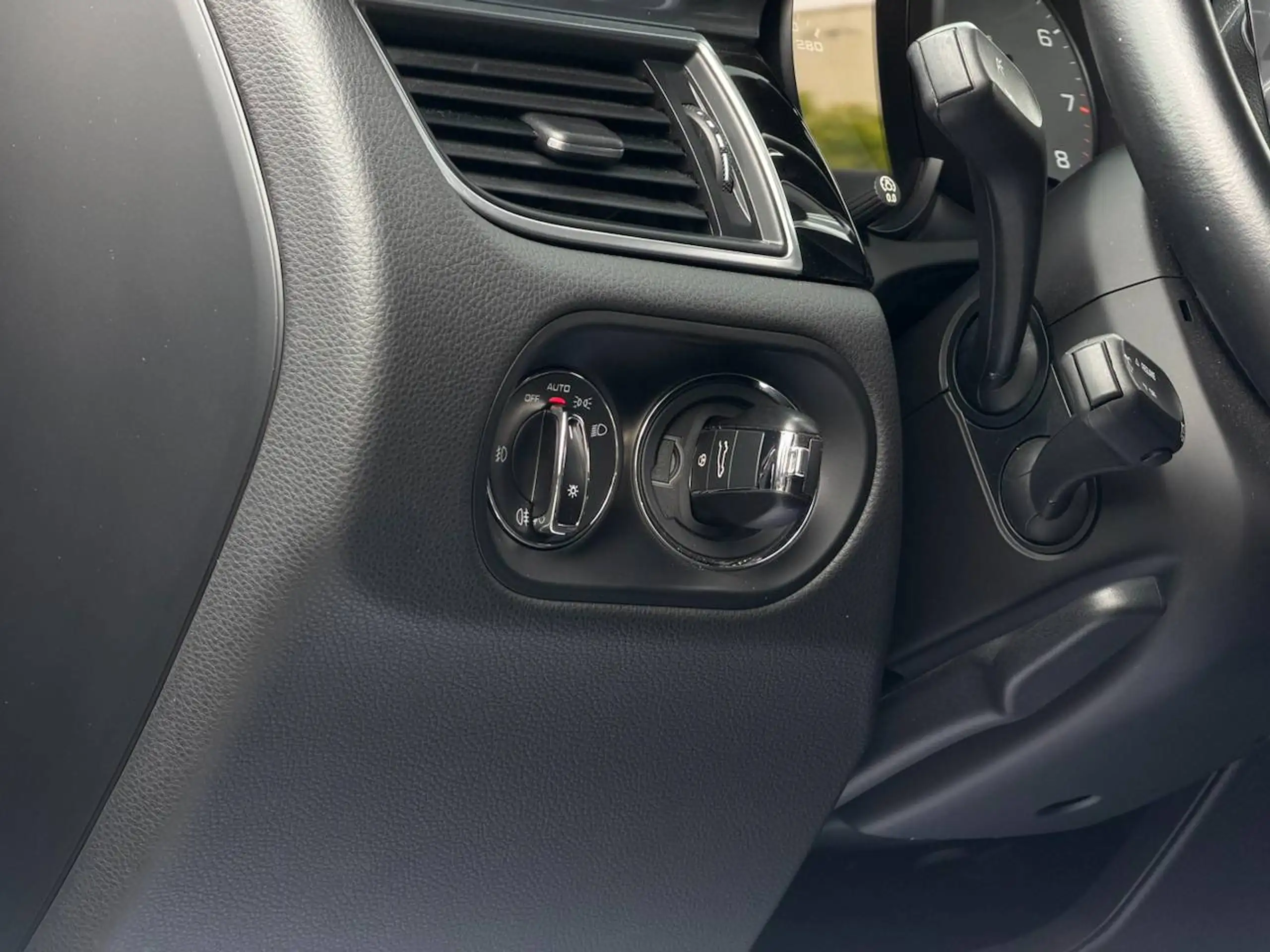 Porsche Macan Macan S 3.0 V6 BI-TURBO PDK CAMERA LEDER — 18/19