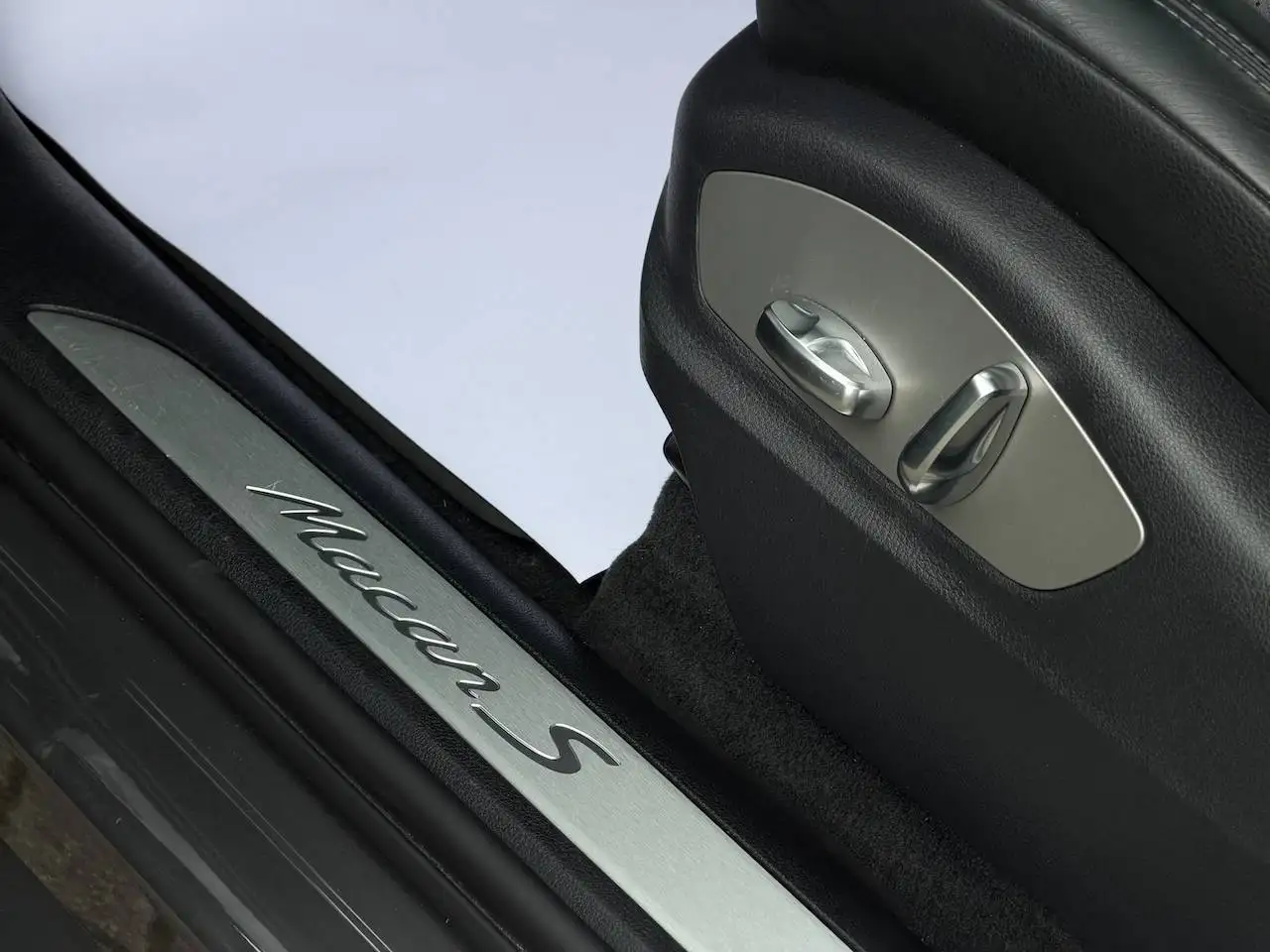 Porsche Macan Macan S 3.0 V6 BI-TURBO PDK CAMERA LEDER — 19/19