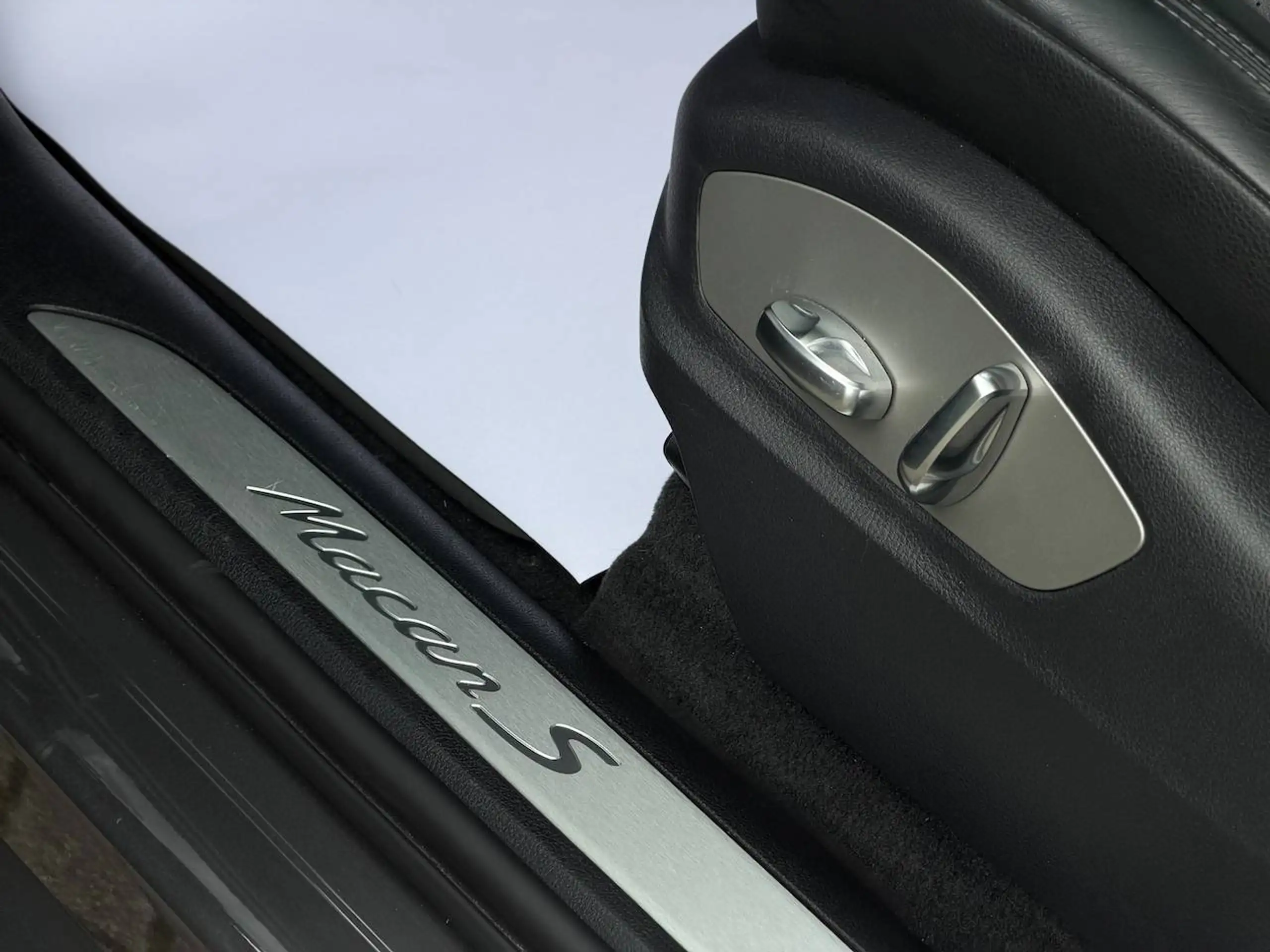 Porsche Macan Macan S 3.0 V6 BI-TURBO PDK CAMERA LEDER — 19/19