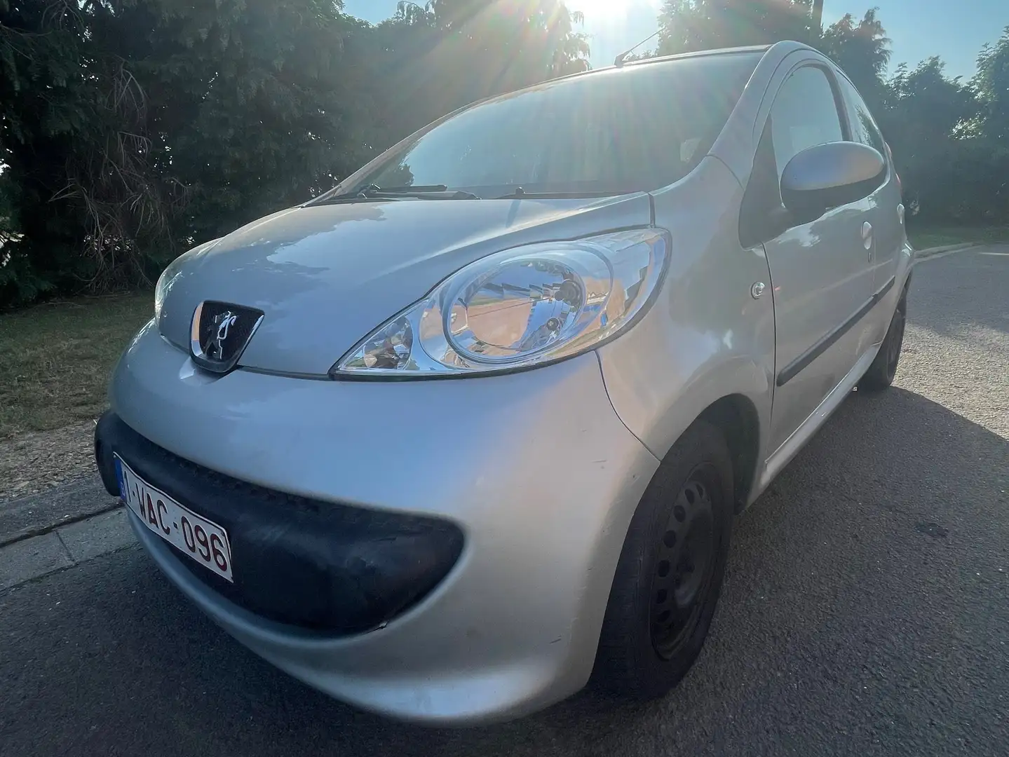 Peugeot 107 107 1.0e 12V 68ch Urban Rouge - 1