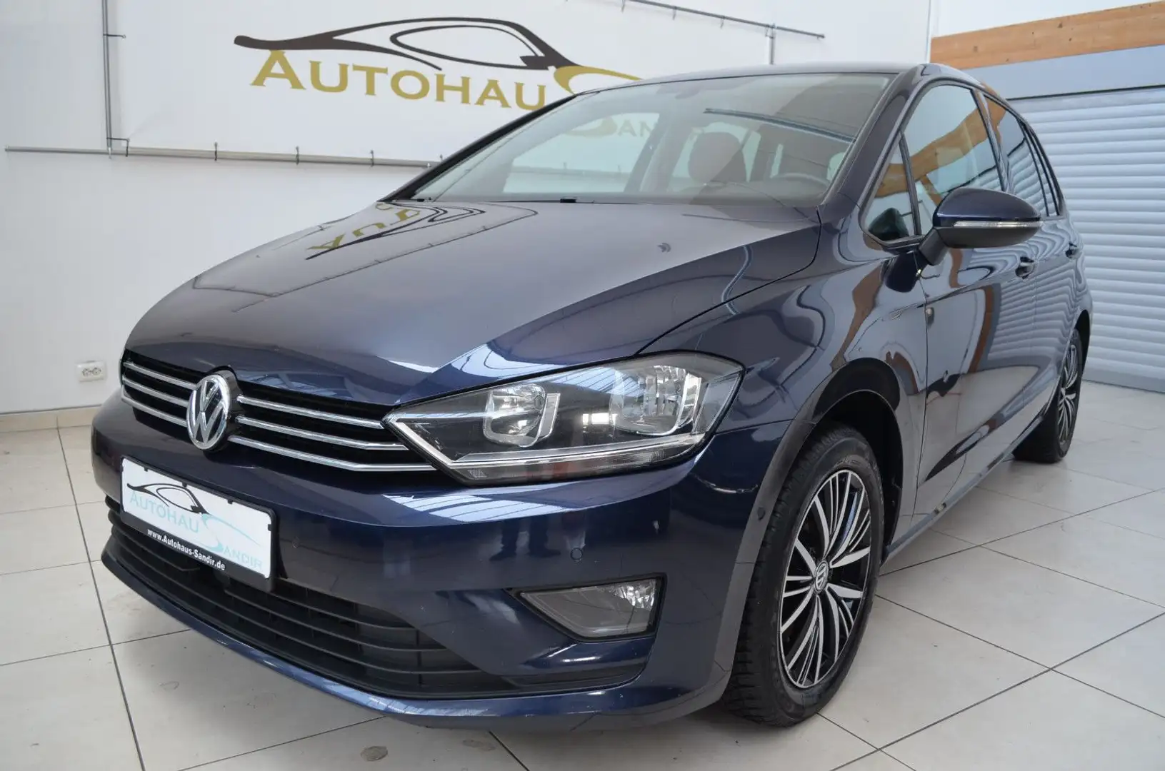 Volkswagen Golf Sportsvan VII DSG ~NAVI~AHK~MFL~ACC~CAM Blue - 1
