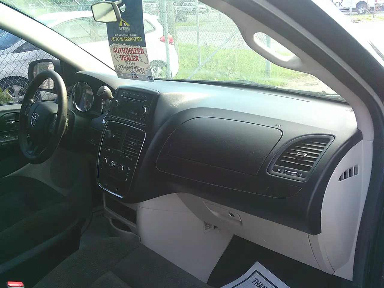 Dodge Grand Caravan снимка Dodge Grand Caravan