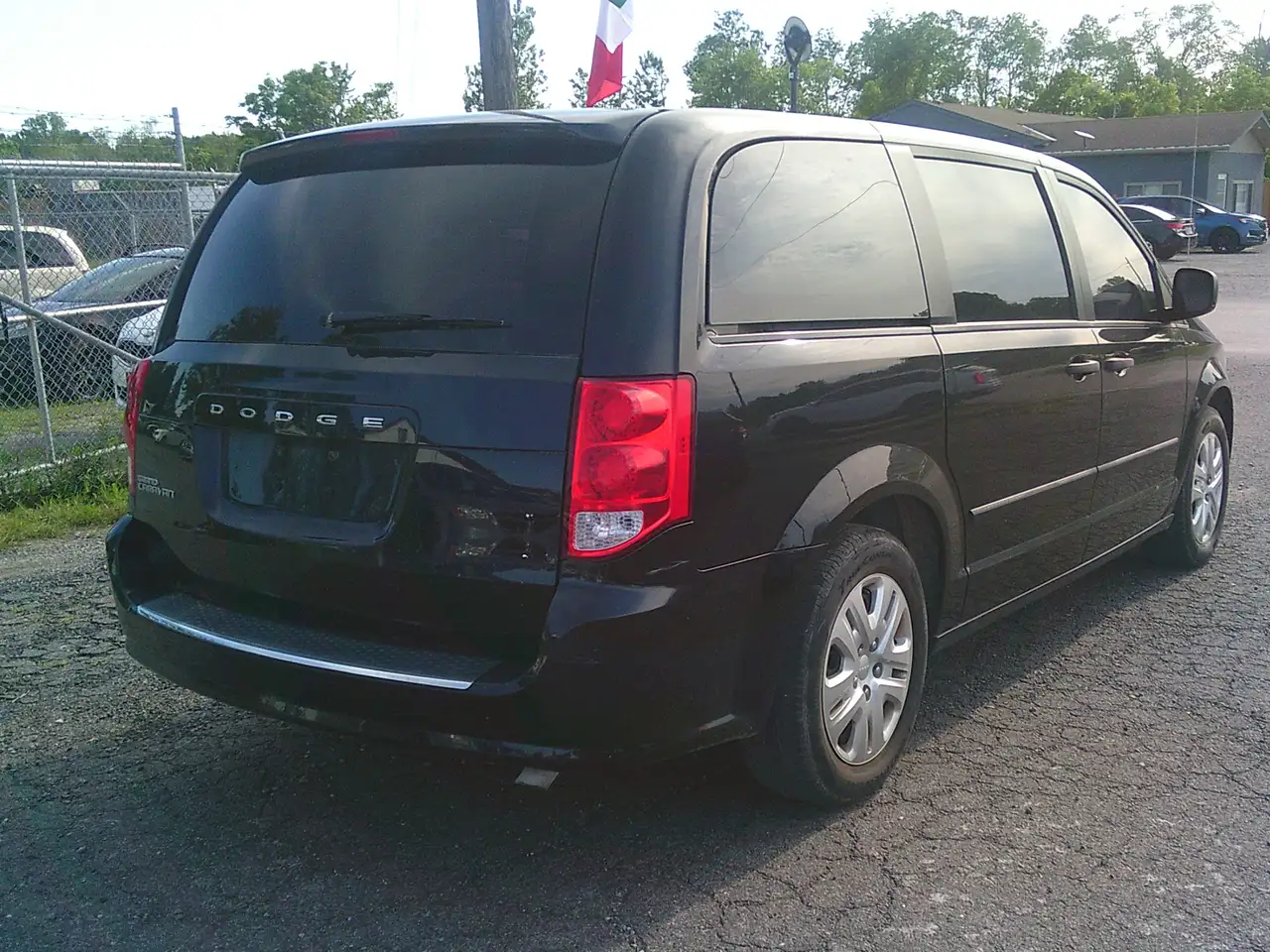 Dodge Grand Caravan снимка Dodge Grand Caravan