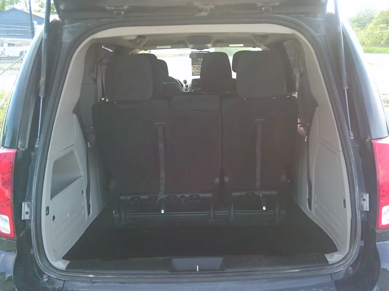 Dodge Grand Caravan снимка Dodge Grand Caravan
