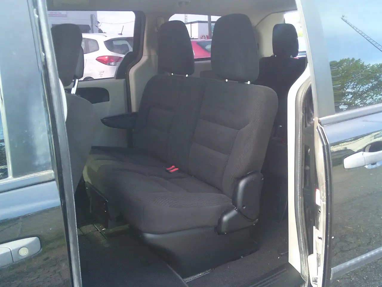 Dodge Grand Caravan снимка Dodge Grand Caravan