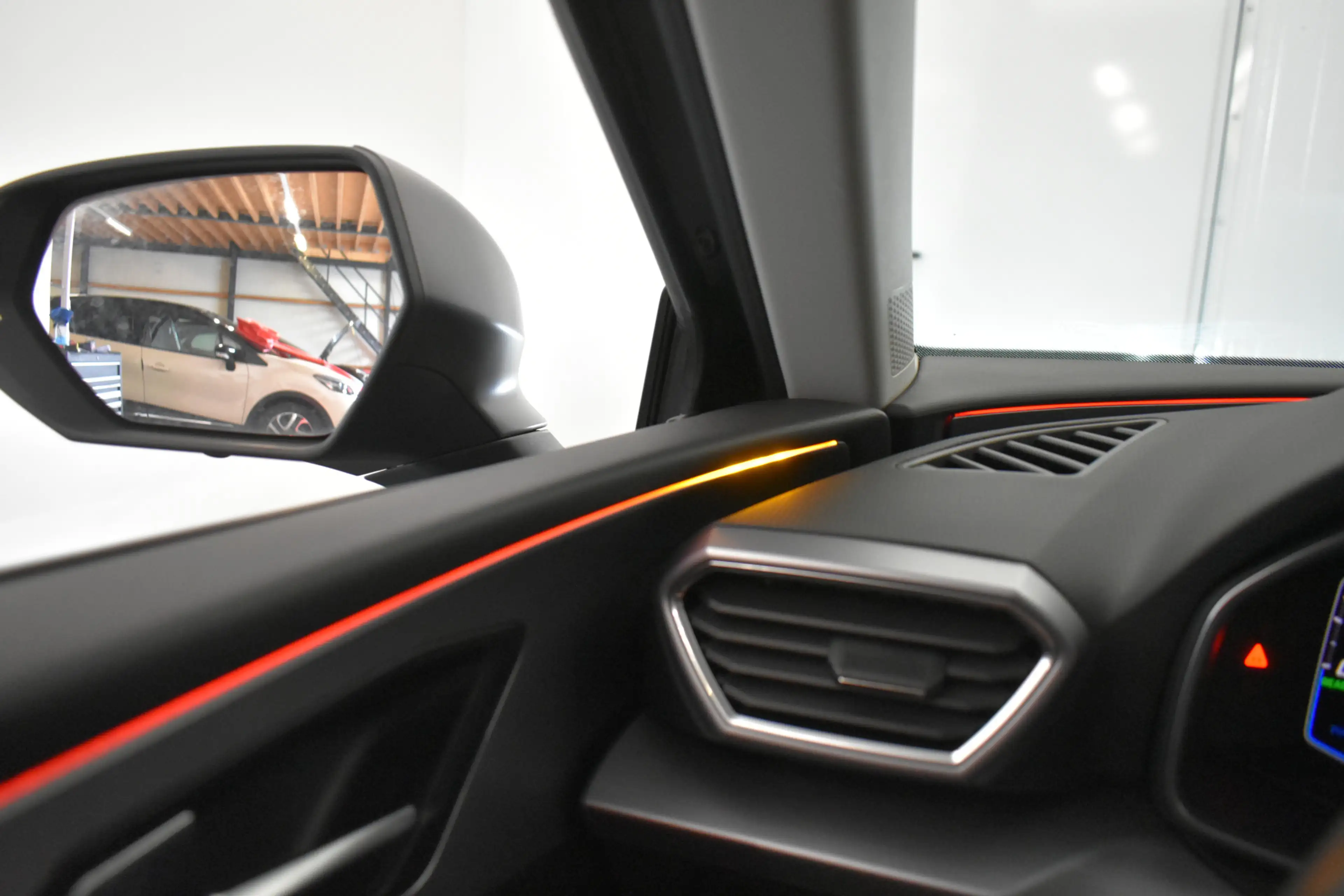 SEAT Leon e-Hybrid Sportstourer 1.4 TSI eHybrid PHEV FR Line 204PK Vi — photo 8