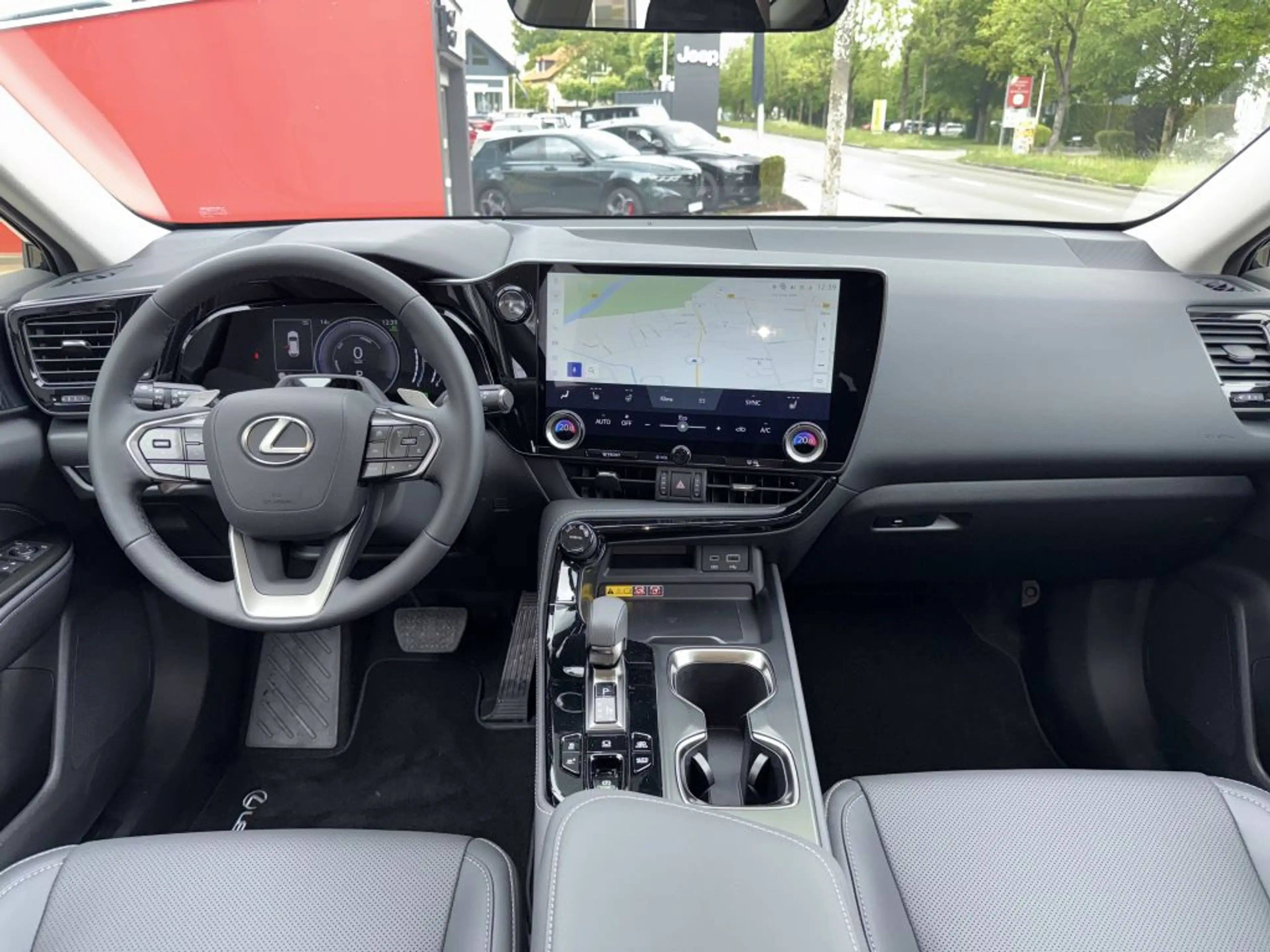 Lexus NX 450h+ E-FOUR Business Navi,ACC,Kamera,20Zoll,CarPlay,DAB — photo 12