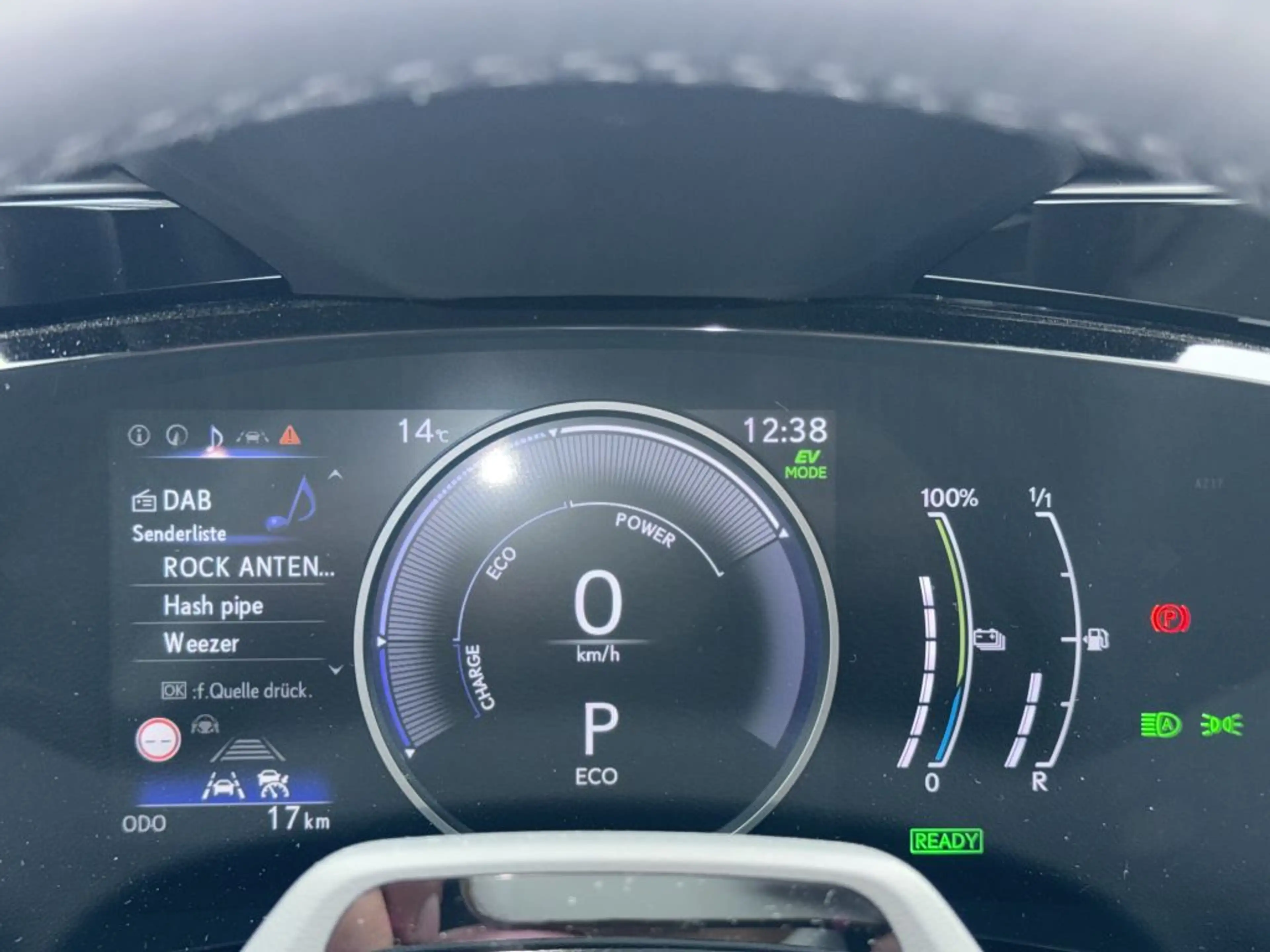 Lexus NX 450h+ E-FOUR Business Navi,ACC,Kamera,20Zoll,CarPlay,DAB — photo 14