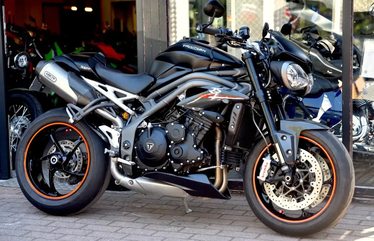 Triumph Speed Triple 1050