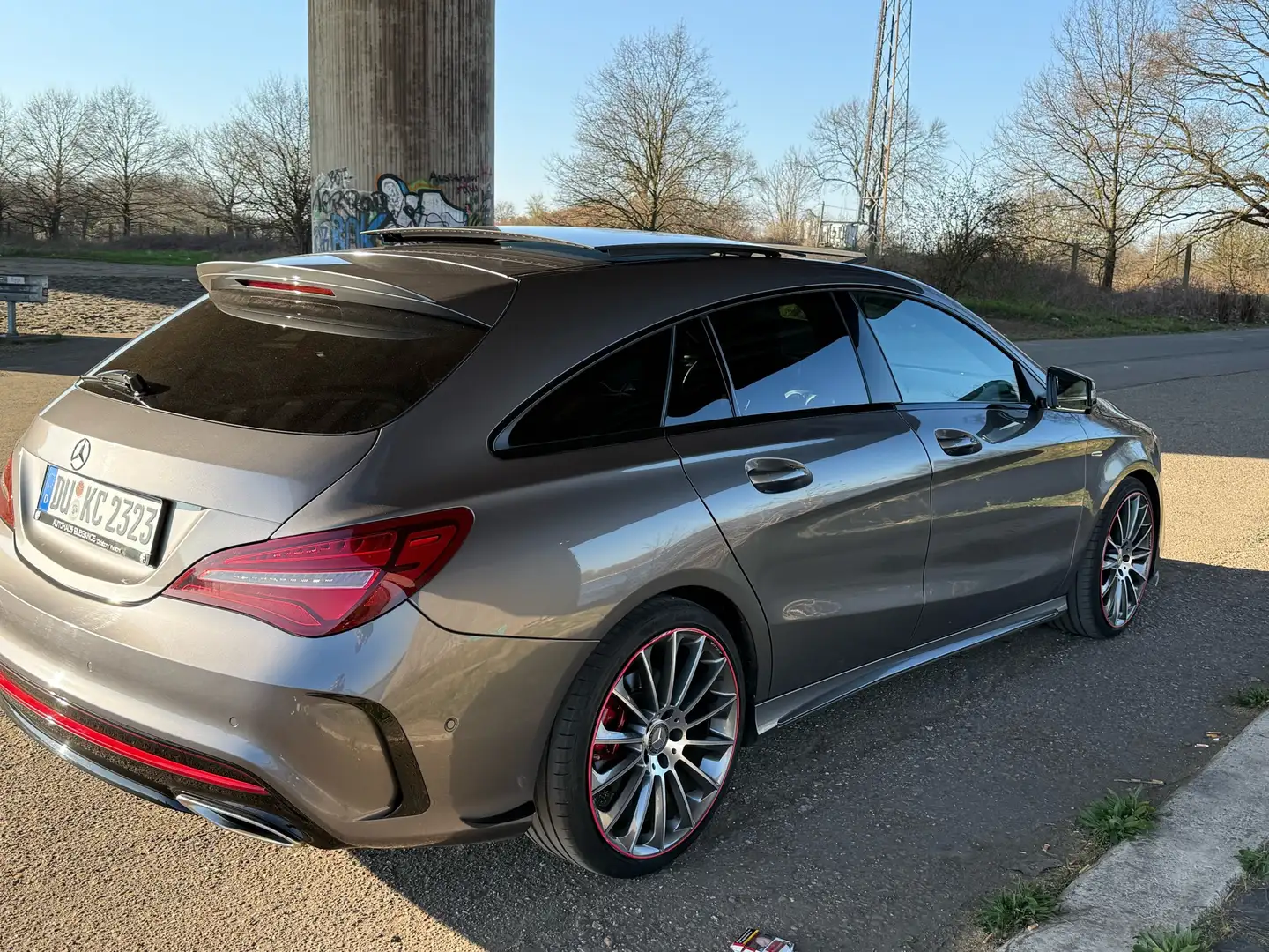 Mercedes-Benz CLA 250 Shooting Brake 4Matic 7G-DCT Sport - 1