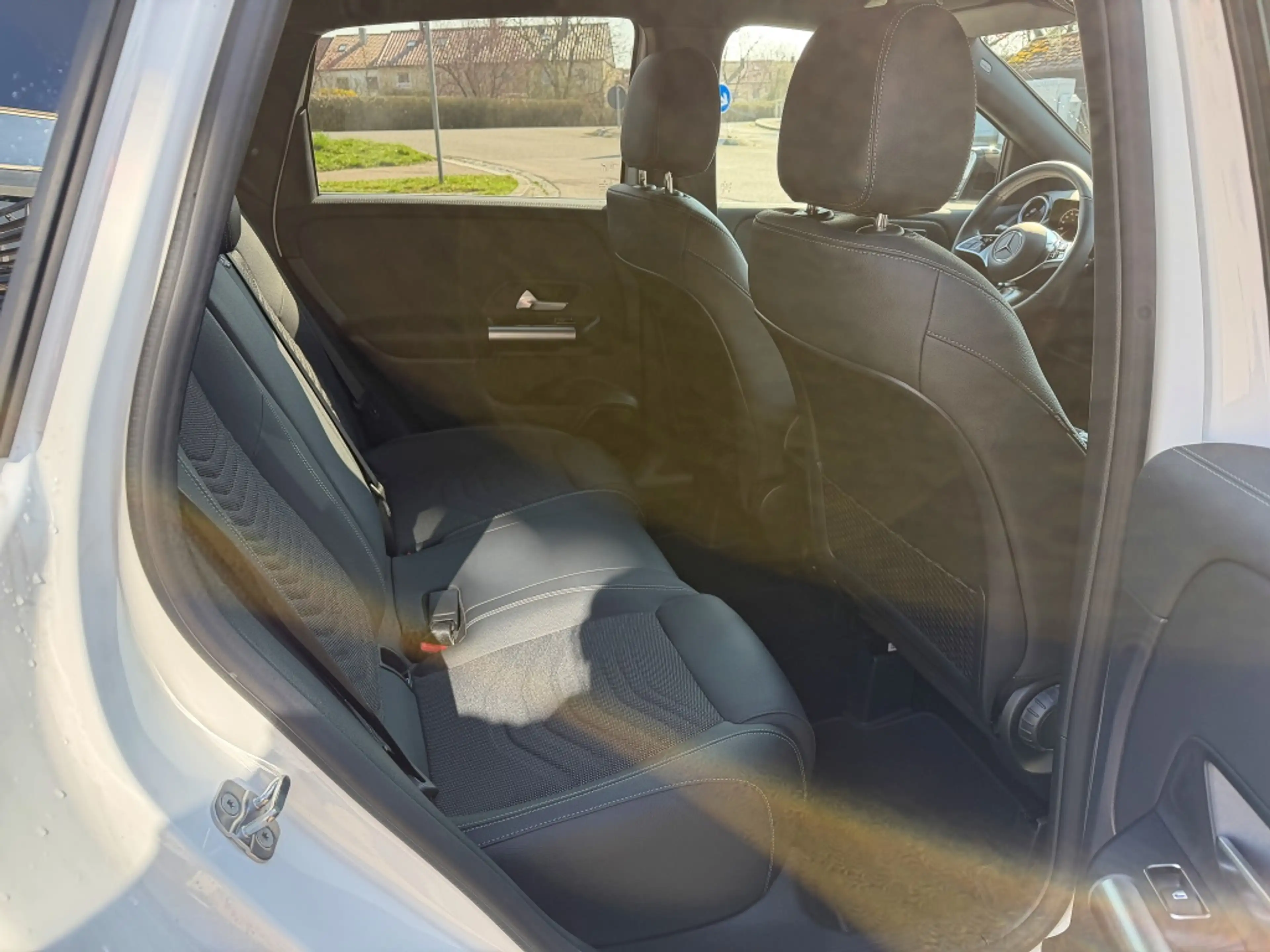 Mercedes-Benz B 200 Night AHK WinterP+M&S16" MultB — photo 12