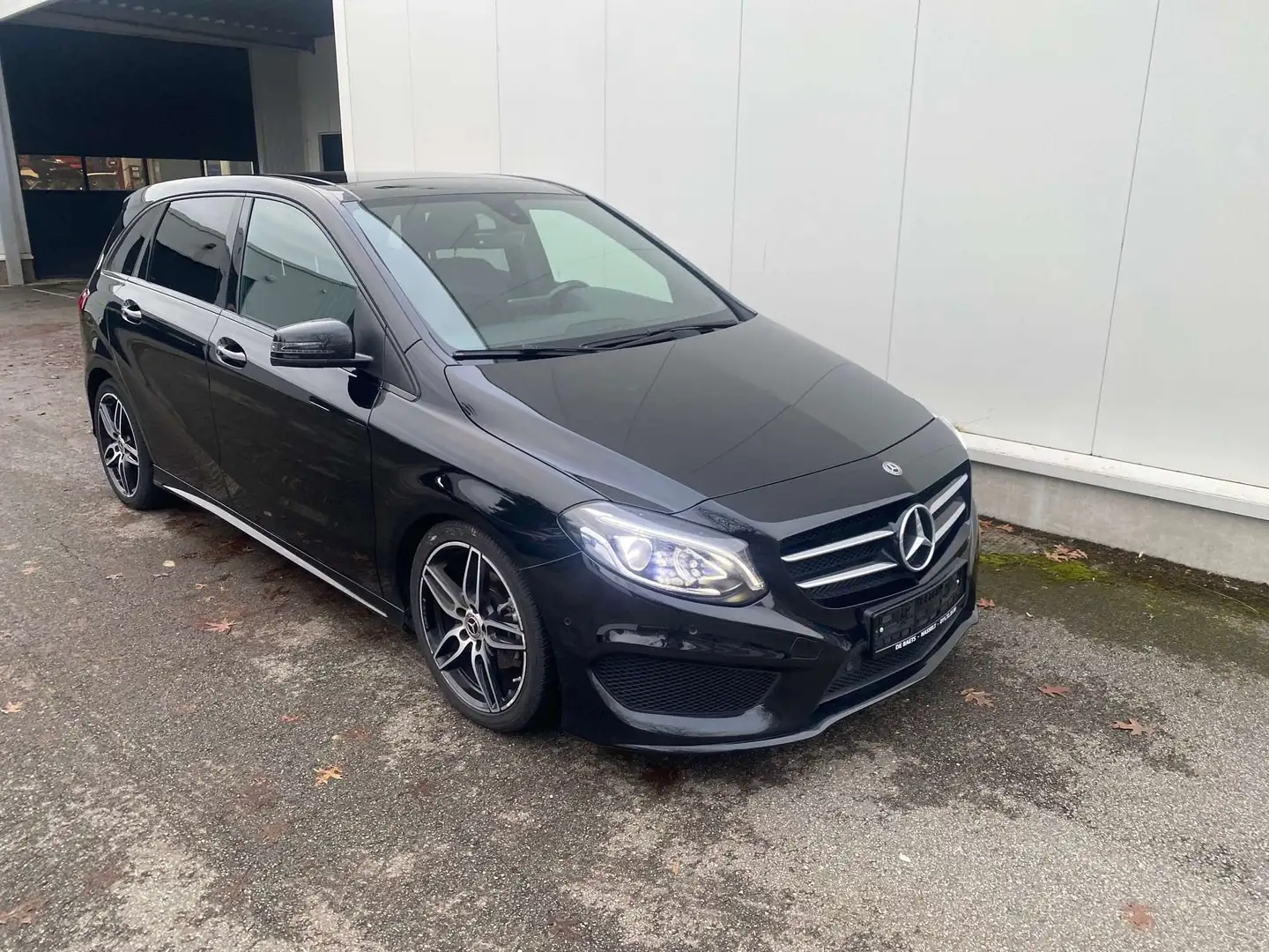 Mercedes-Benz B 200 *Automaat* Negro - 1