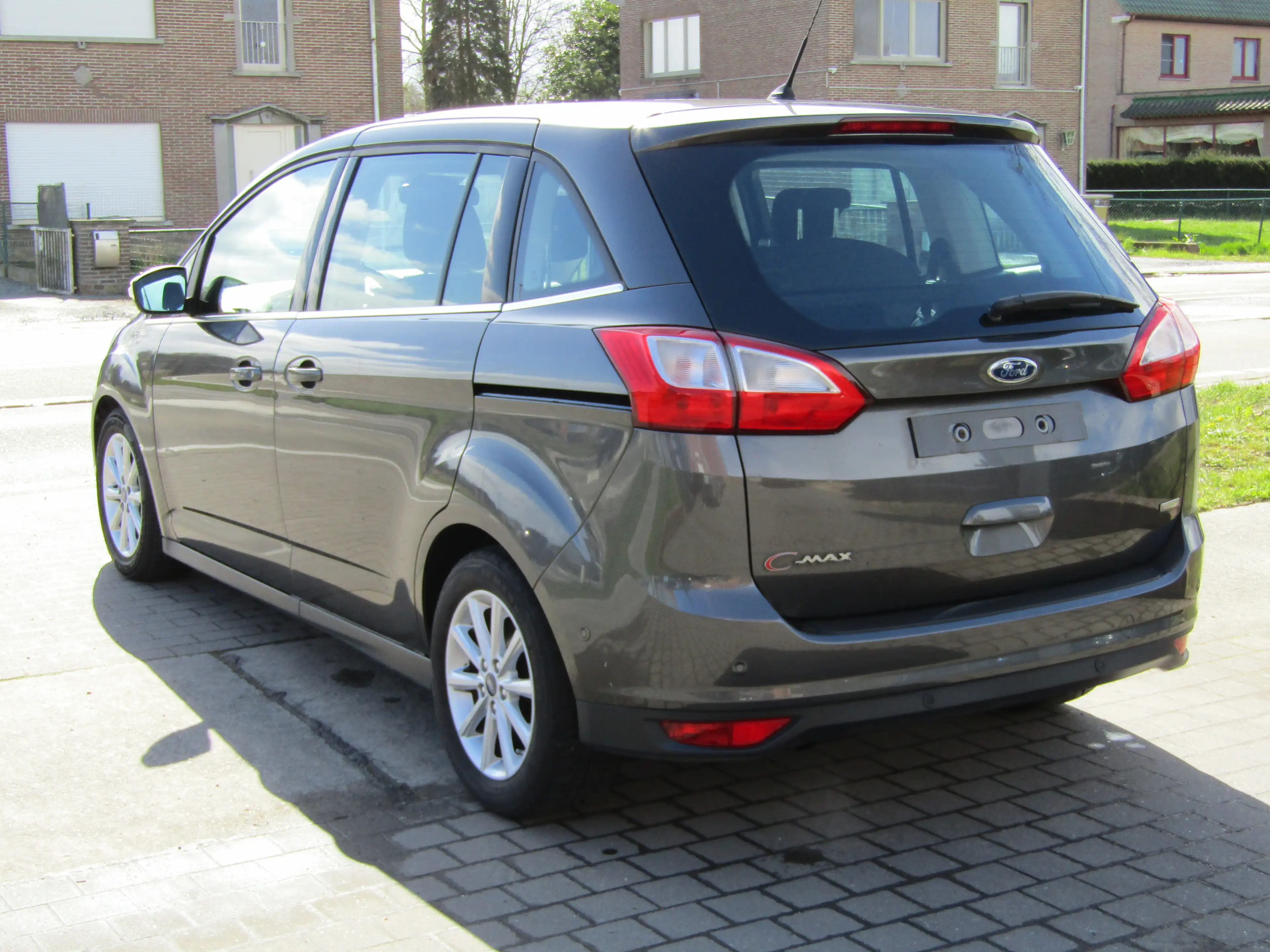 Ford Grand C-Max Grand C-Max 1.0 EcoBoost Titanium Start-Stop — photo 4