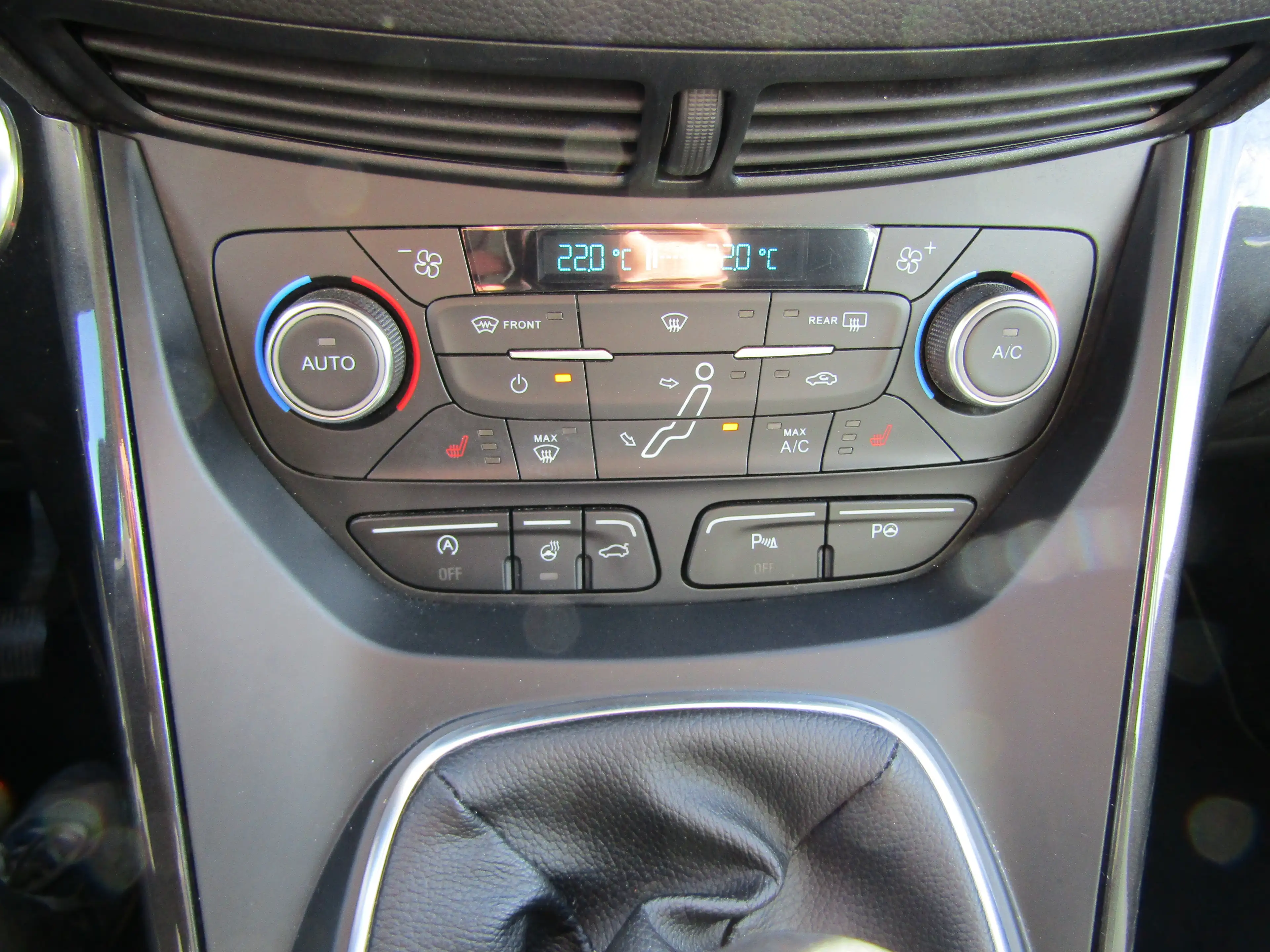 Ford Grand C-Max Grand C-Max 1.0 EcoBoost Titanium Start-Stop — photo 13