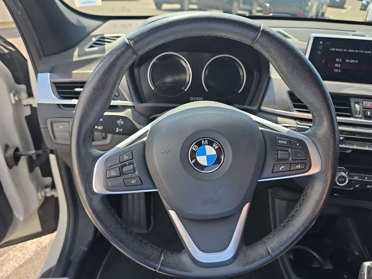 2020 BMW X1 XDRIVE28I | Htd Leather | Sunroof | Keyless | USB thumb 23