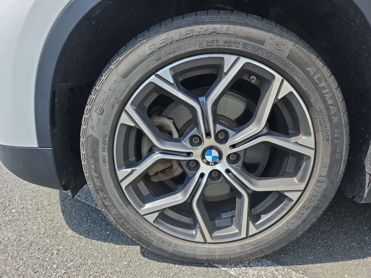 2020 BMW X1 XDRIVE28I | Htd Leather | Sunroof | Keyless | USB thumb 16